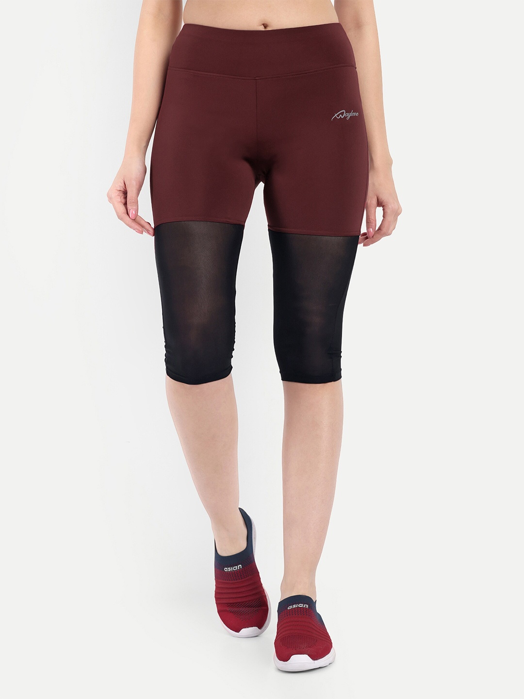 

WAYLENE Women Solid Colour blocked Capris, Maroon