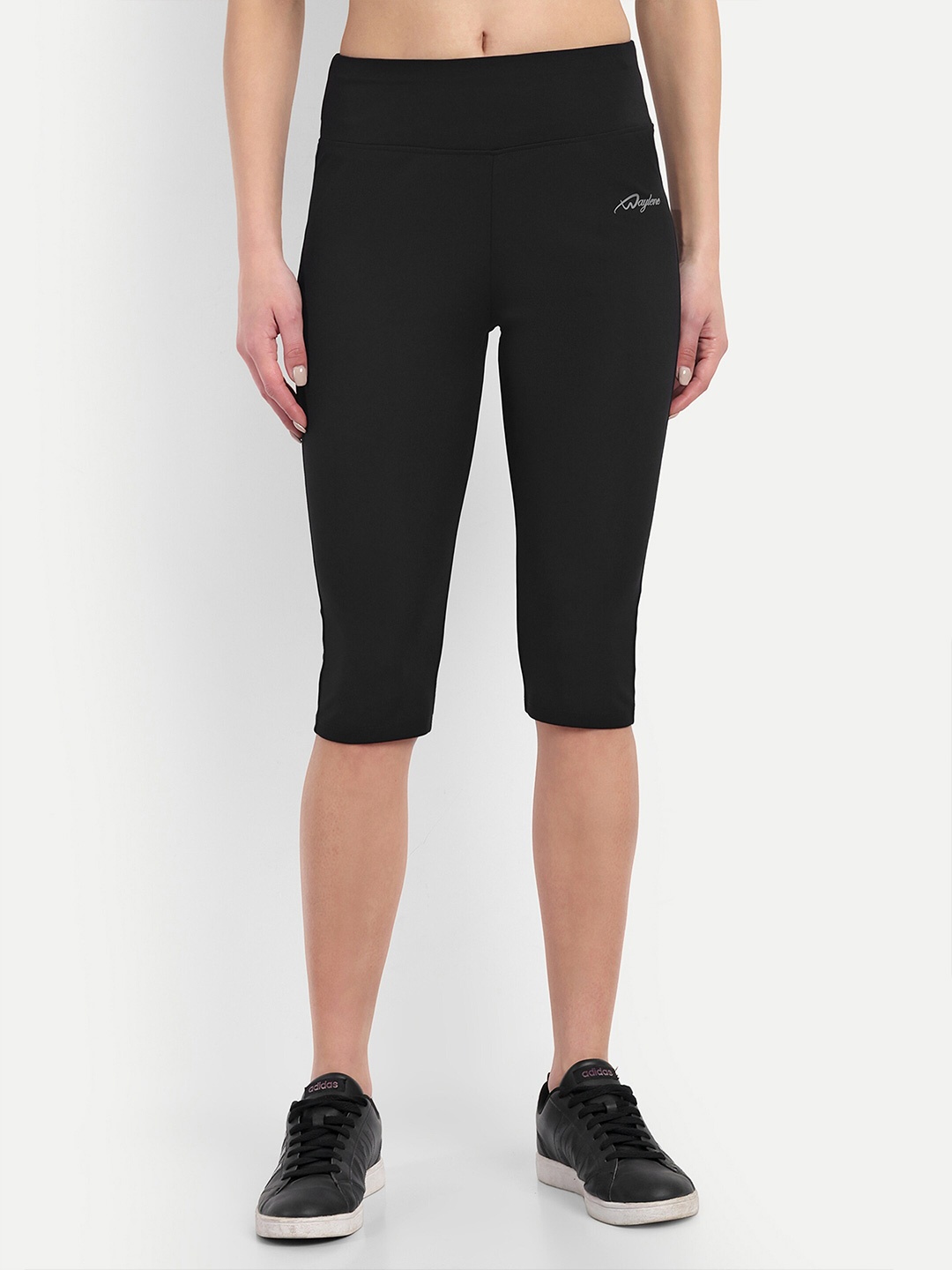 

WAYLENE Women Solid Capris, Black