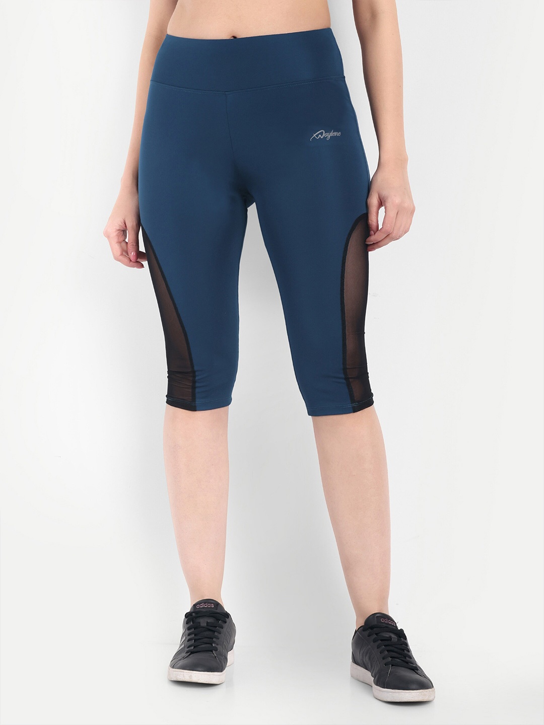 

WAYLENE Women Colourblocked Capris, Navy blue