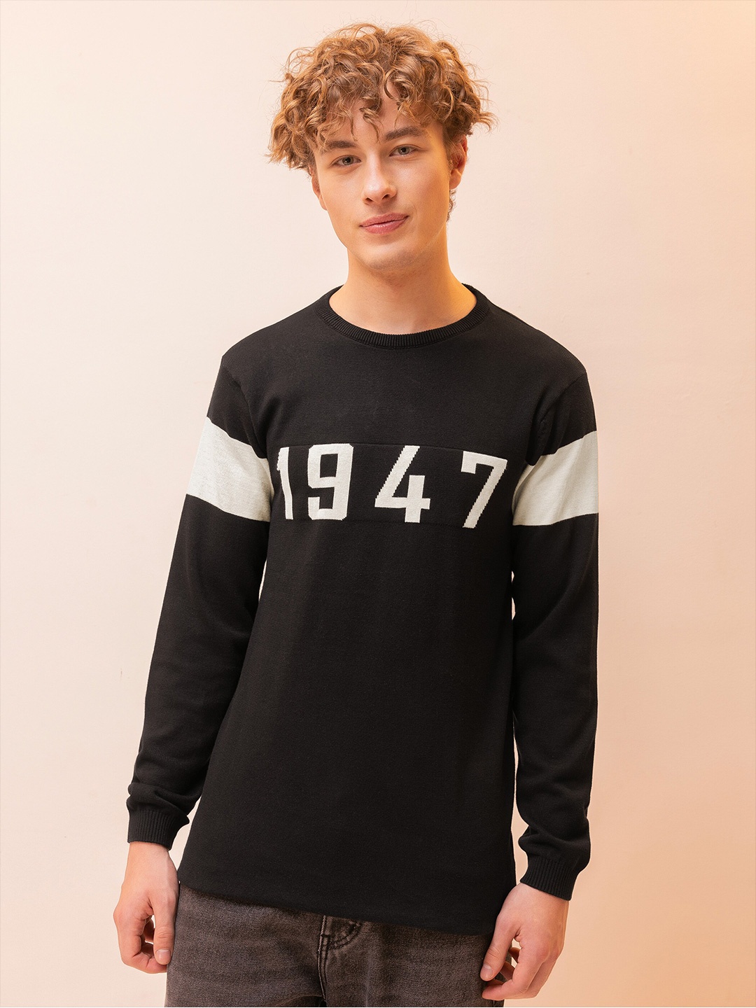 

Beyoung Men Alphanumeric Printed Pullover, Black