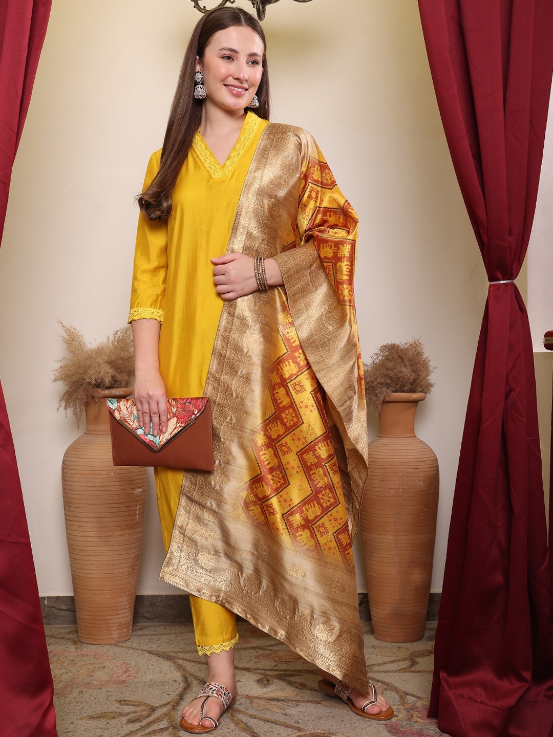 

House of Pataudi Straight Kurta With Trouser & Dupatta, Yellow