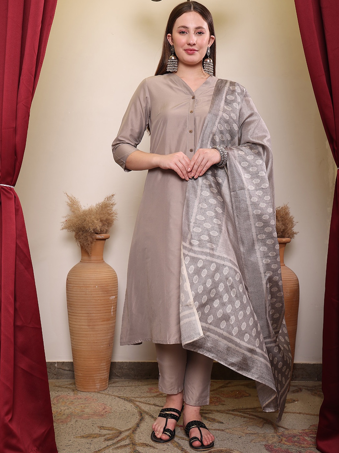 

House of Pataudi V-Neck Three-Quarter Sleeves A-Line Kurta With Trouser & Dupatta, Grey