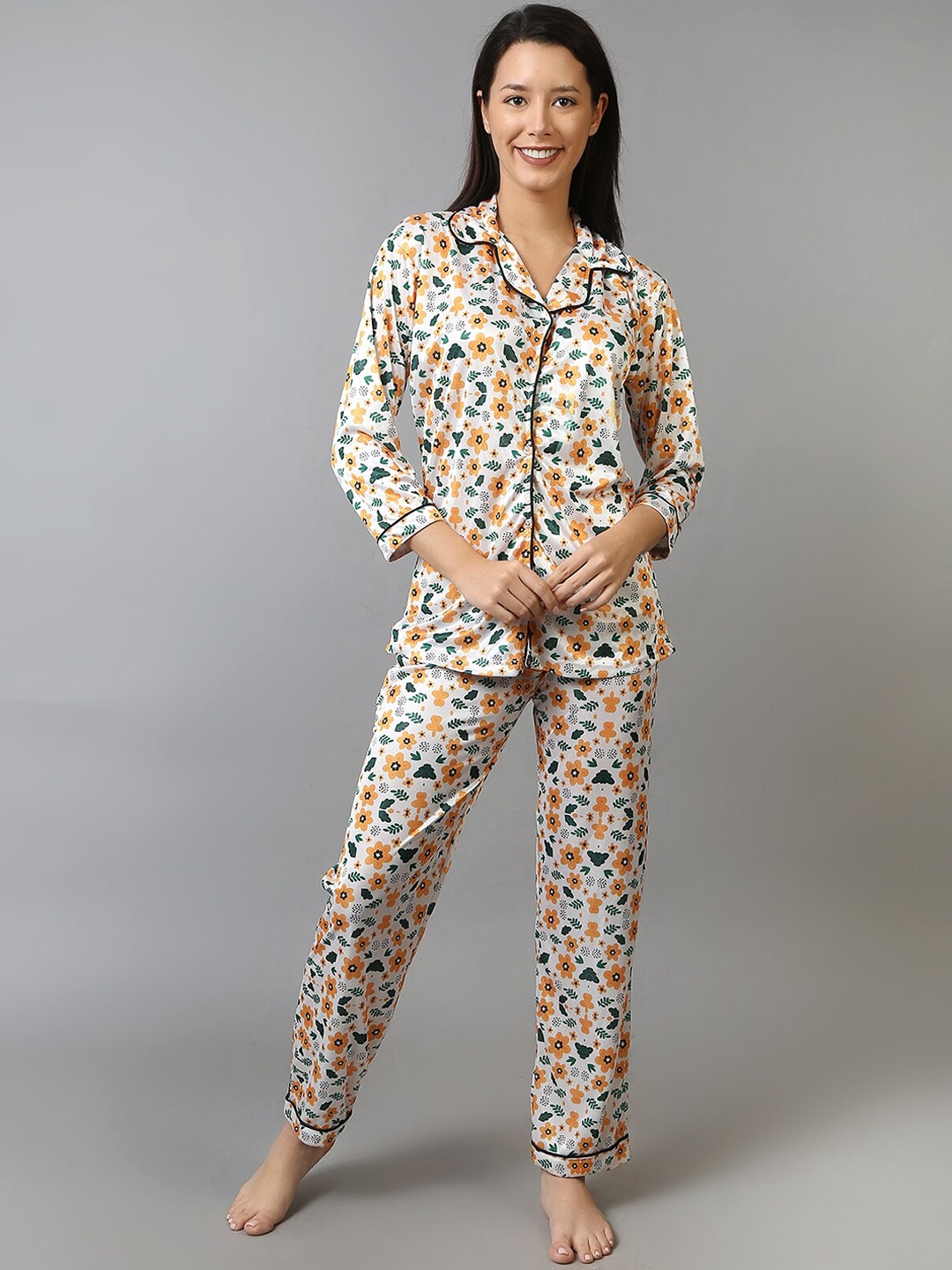 

Xivir Women Printed Night suit, Yellow
