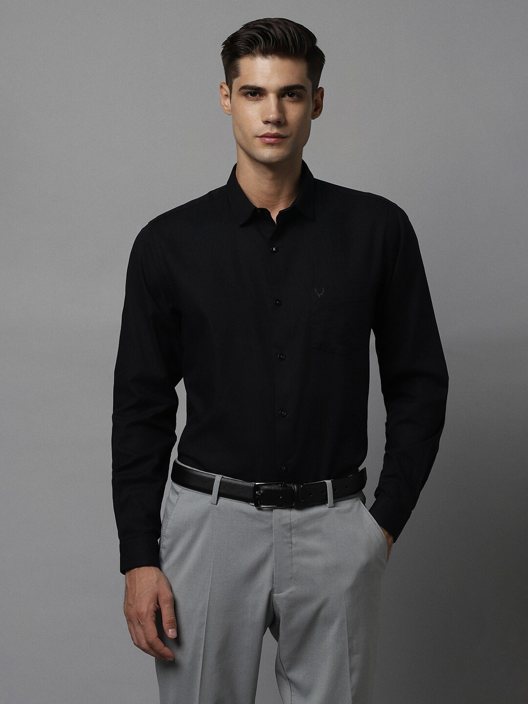

Allen Solly Slim Fit Spread Collar Long Sleeves Cotton Formal Shirt, Black