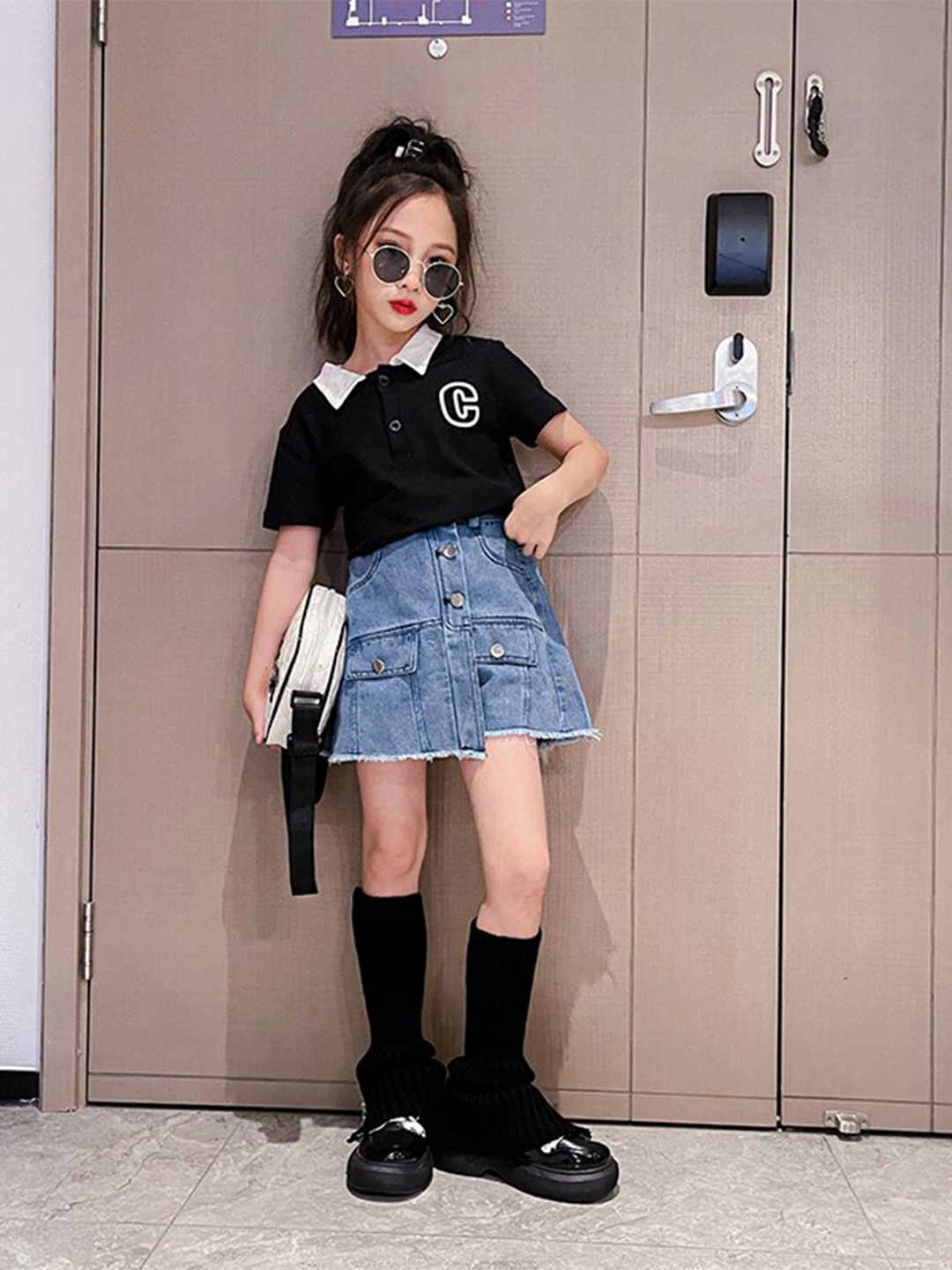 

StyleCast x Revolte Girls Short Sleeves Printed Top with Shorts, Black