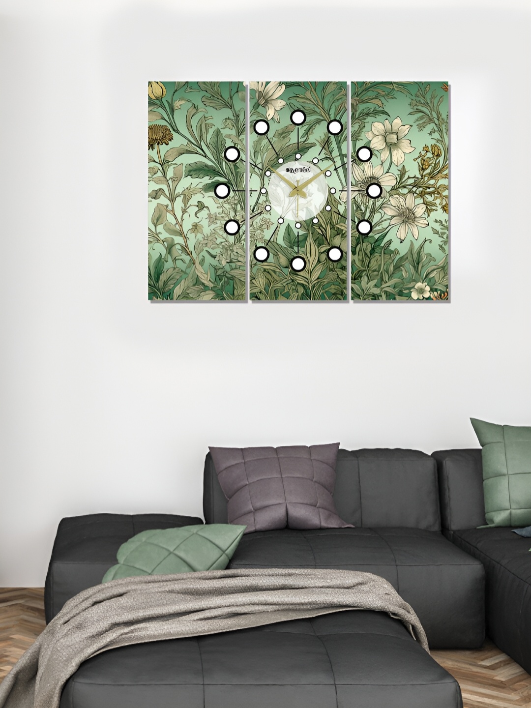 

OLIVE TREE Green & White Printed Contemporary Wall Clock