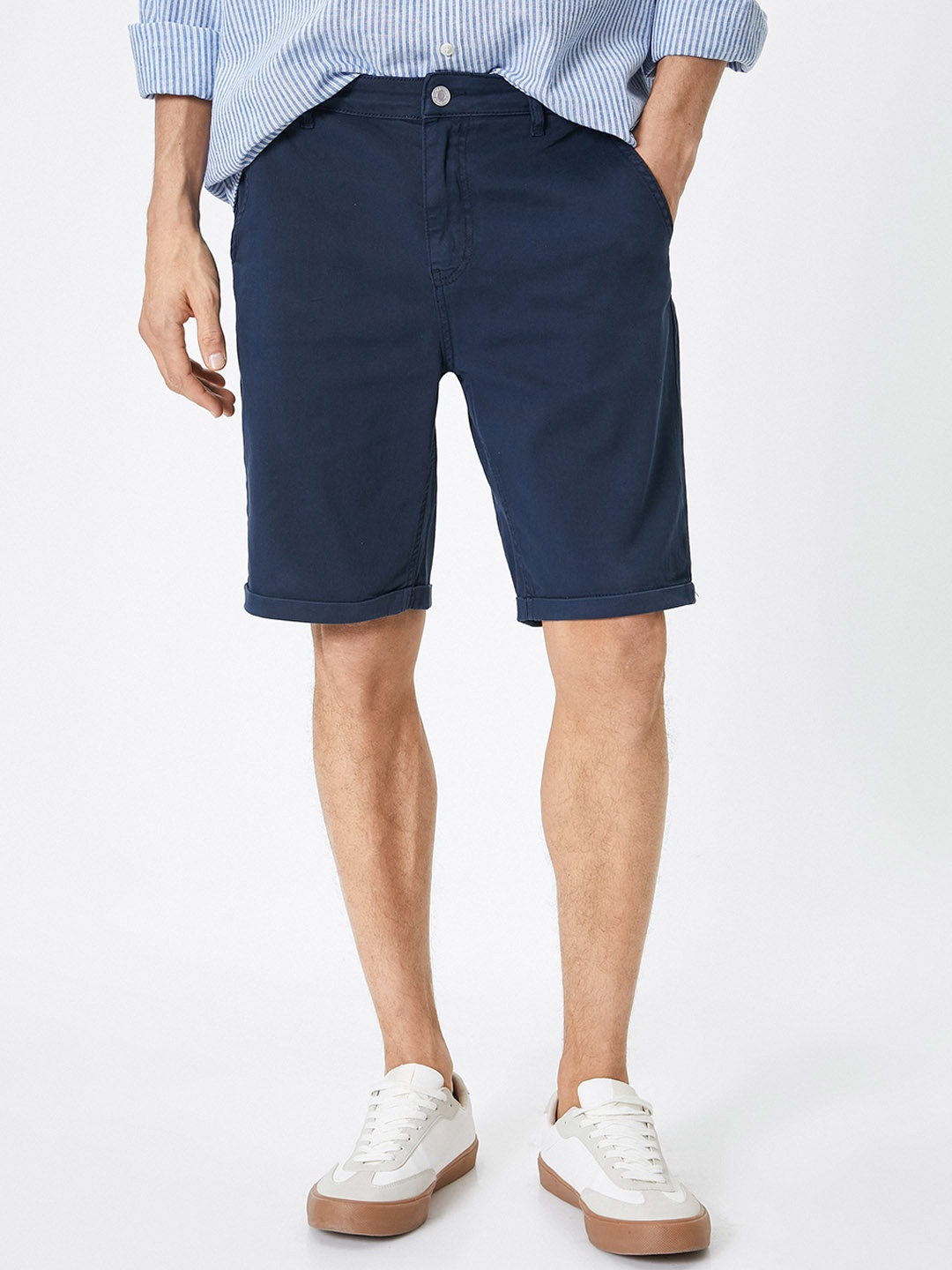

Koton Men Mid-Rise Cotton Shorts, Na