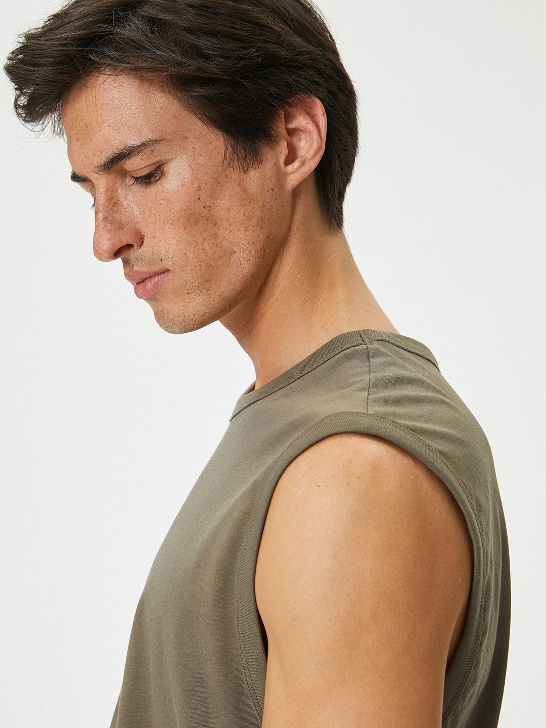 

Koton Sleeveless Pure Cotton T-shirt, Green