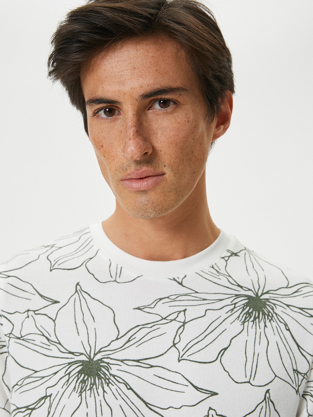 

Koton Floral Printed Pure Cotton T-shirt, White