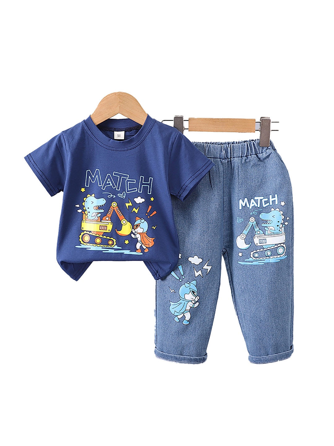 

StyleCast x Revolte Boys Printed T-shirt with Trousers, Navy blue