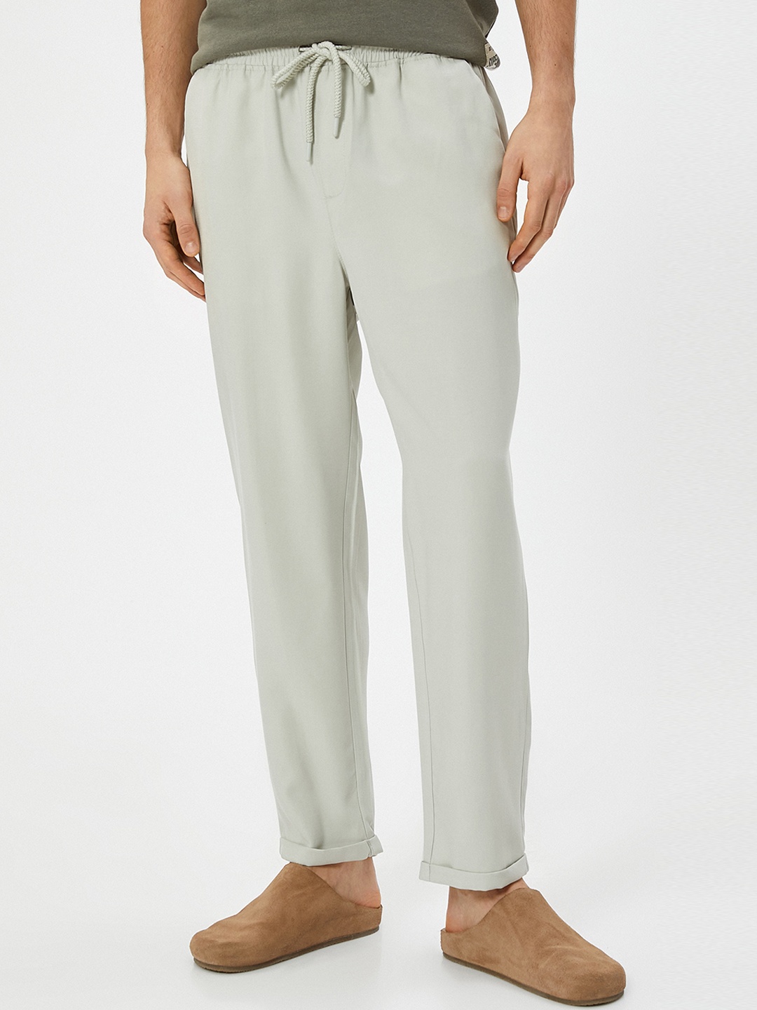 

Koton Men Mid Rise Formal Trousers, Off white