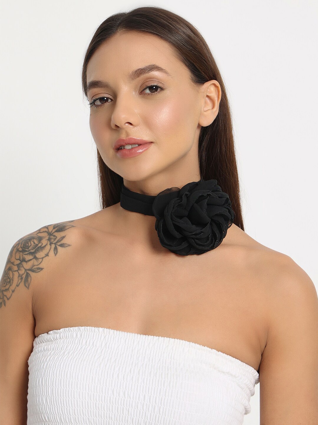 

DEPANO Choker Necklace, Black