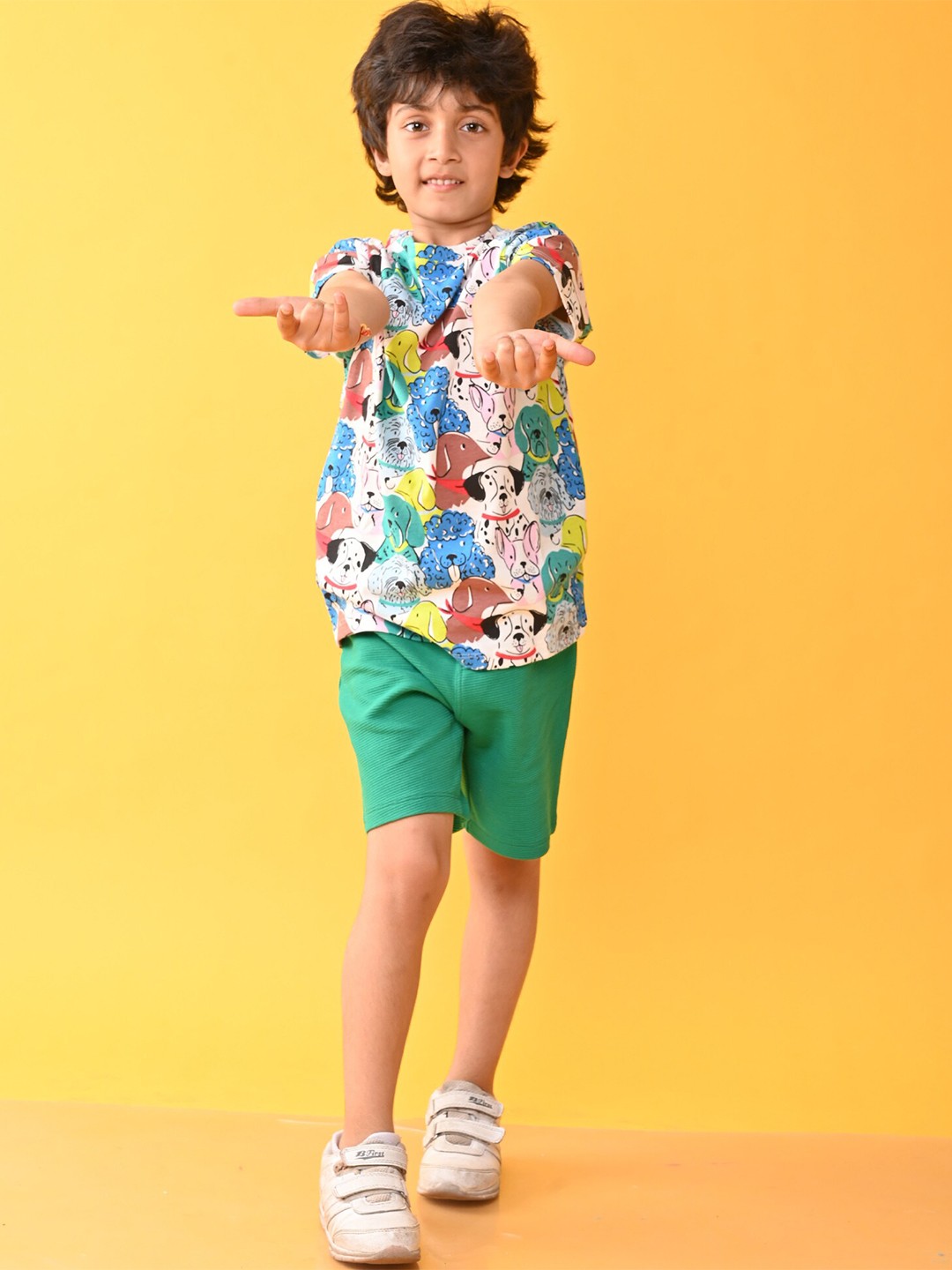 

Anthrilo Boys Printed T-shirt with Shorts, White