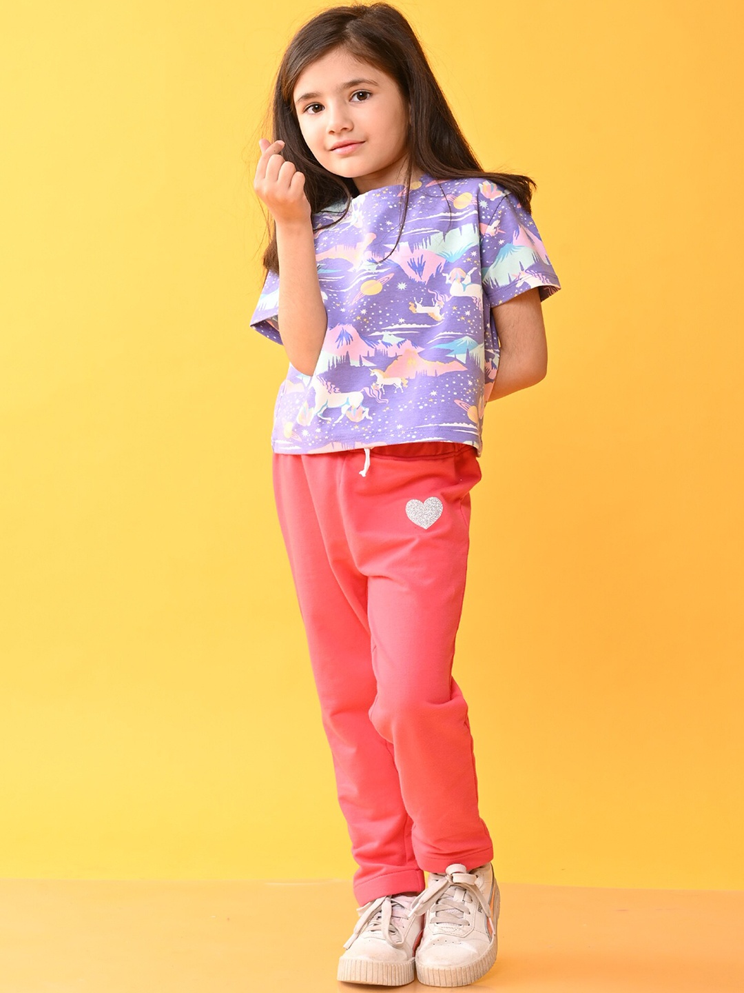 

Anthrilo Girls Printed T-shirt with Trousers, Purple