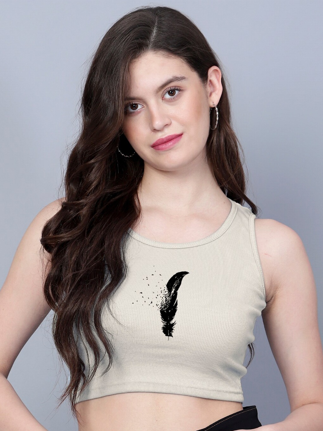 

Fashion And Youth Printed Round Neck Sleeveless Fitted Crop Top, Beige
