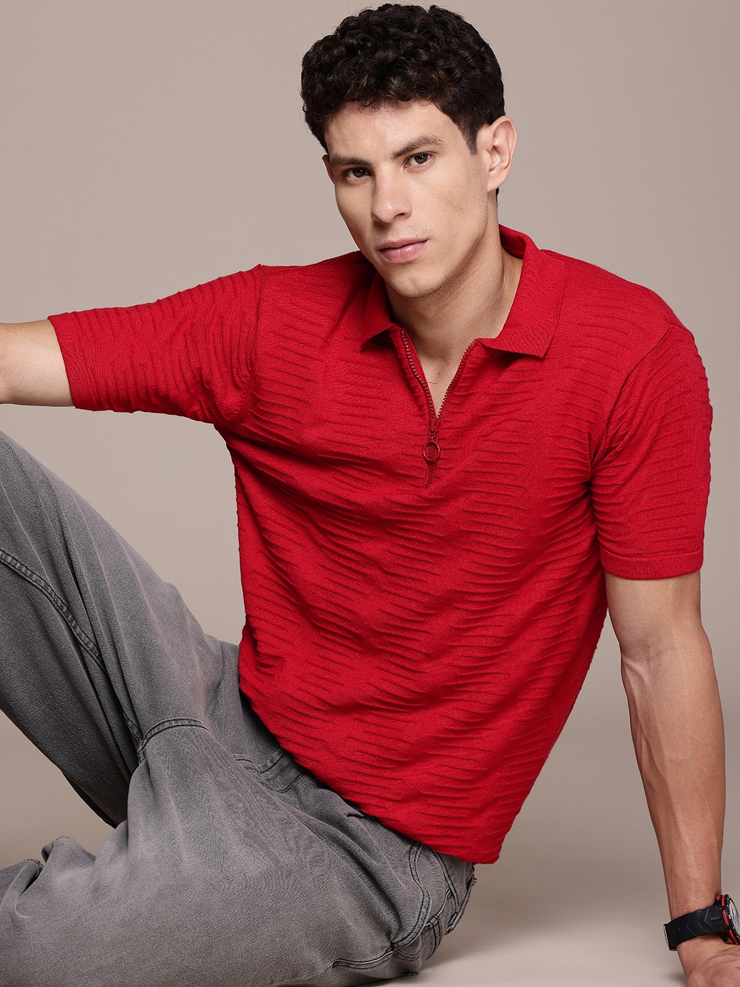 

Roadster Men Self Design Polo Collar T-shirt, Red