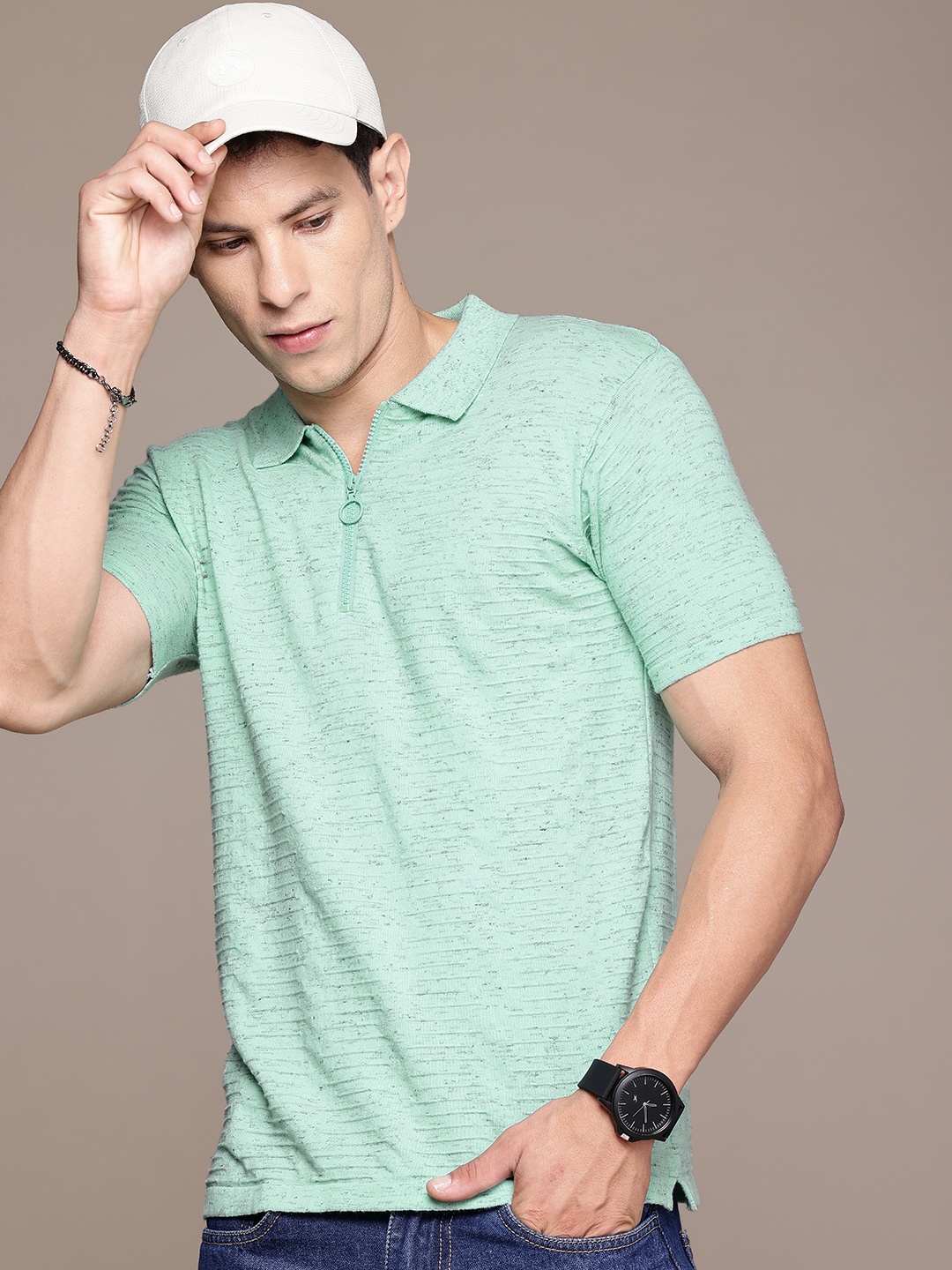 

Roadster Men Self Design Polo Collar T-shirt, Green