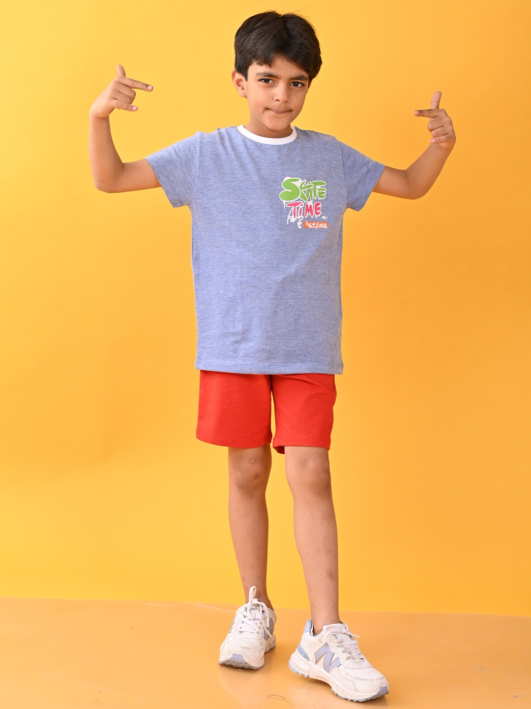 

Anthrilo Boys Printed T-shirt with Shorts, Blue