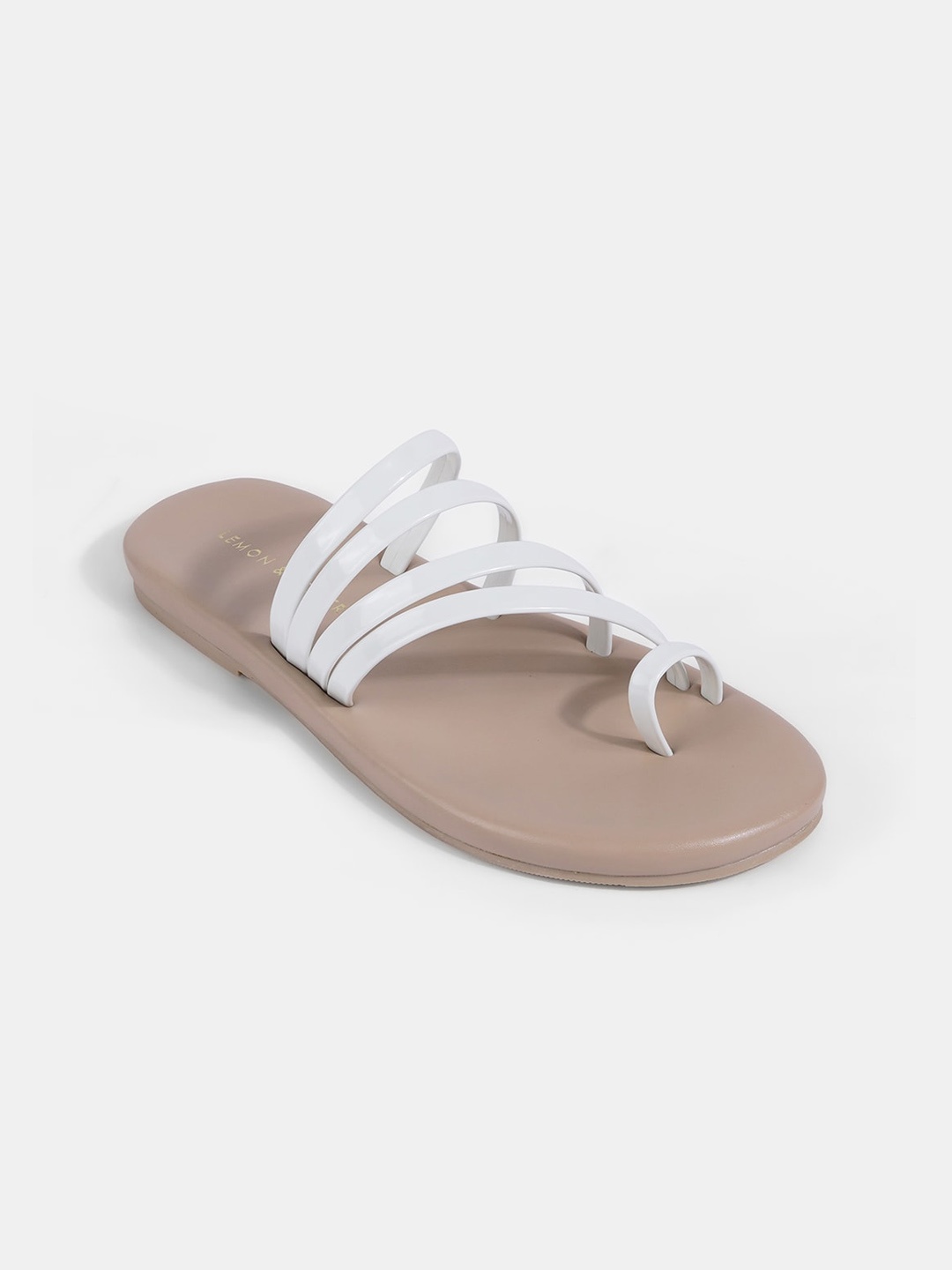

LEMON & PEPPER One Toe Flats, White