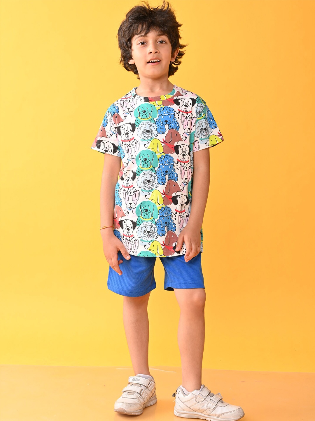 

Anthrilo Boys Printed T-shirt with Shorts, White