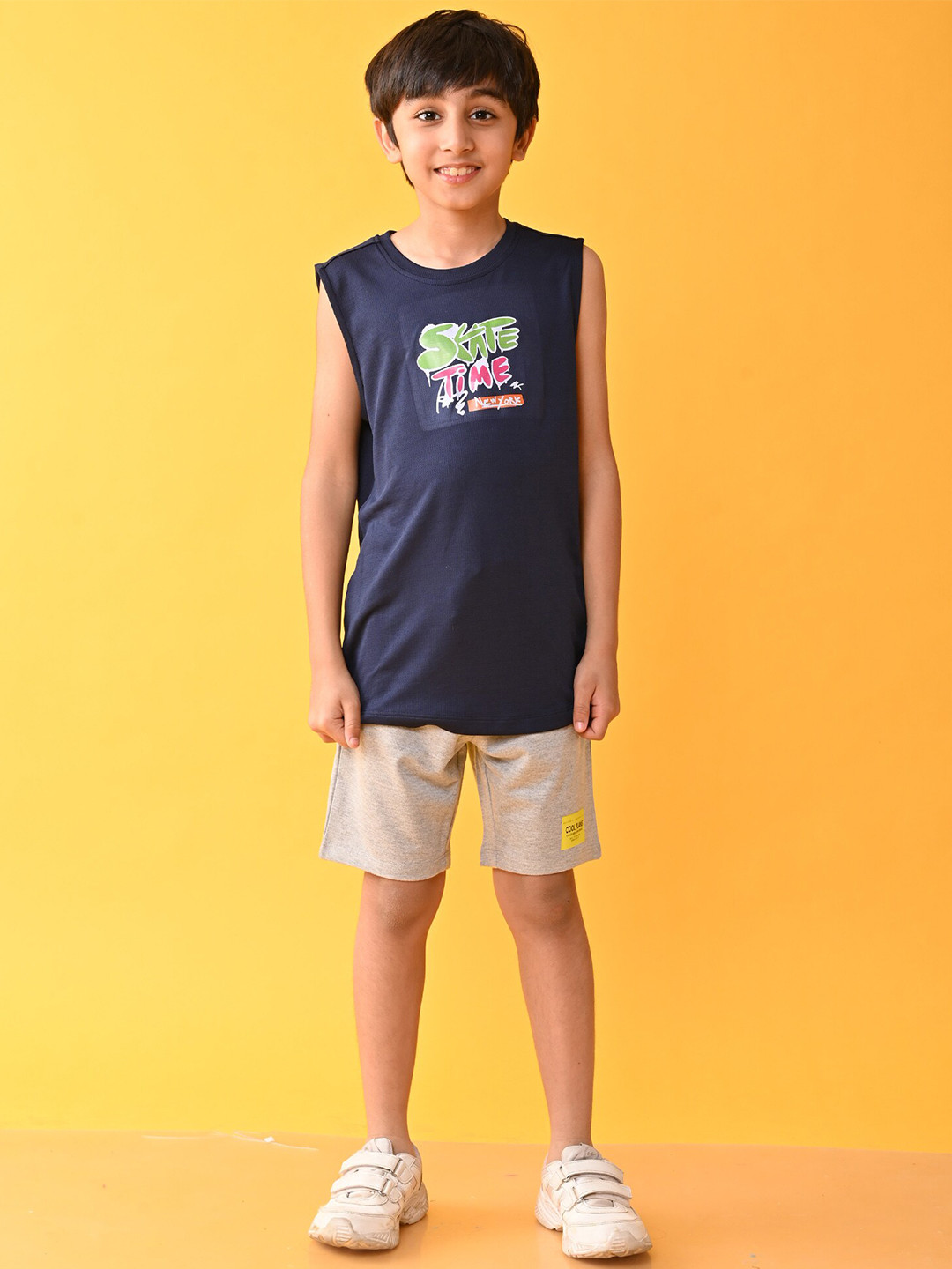 

Anthrilo Boys Printed T-shirt with Shorts, Blue