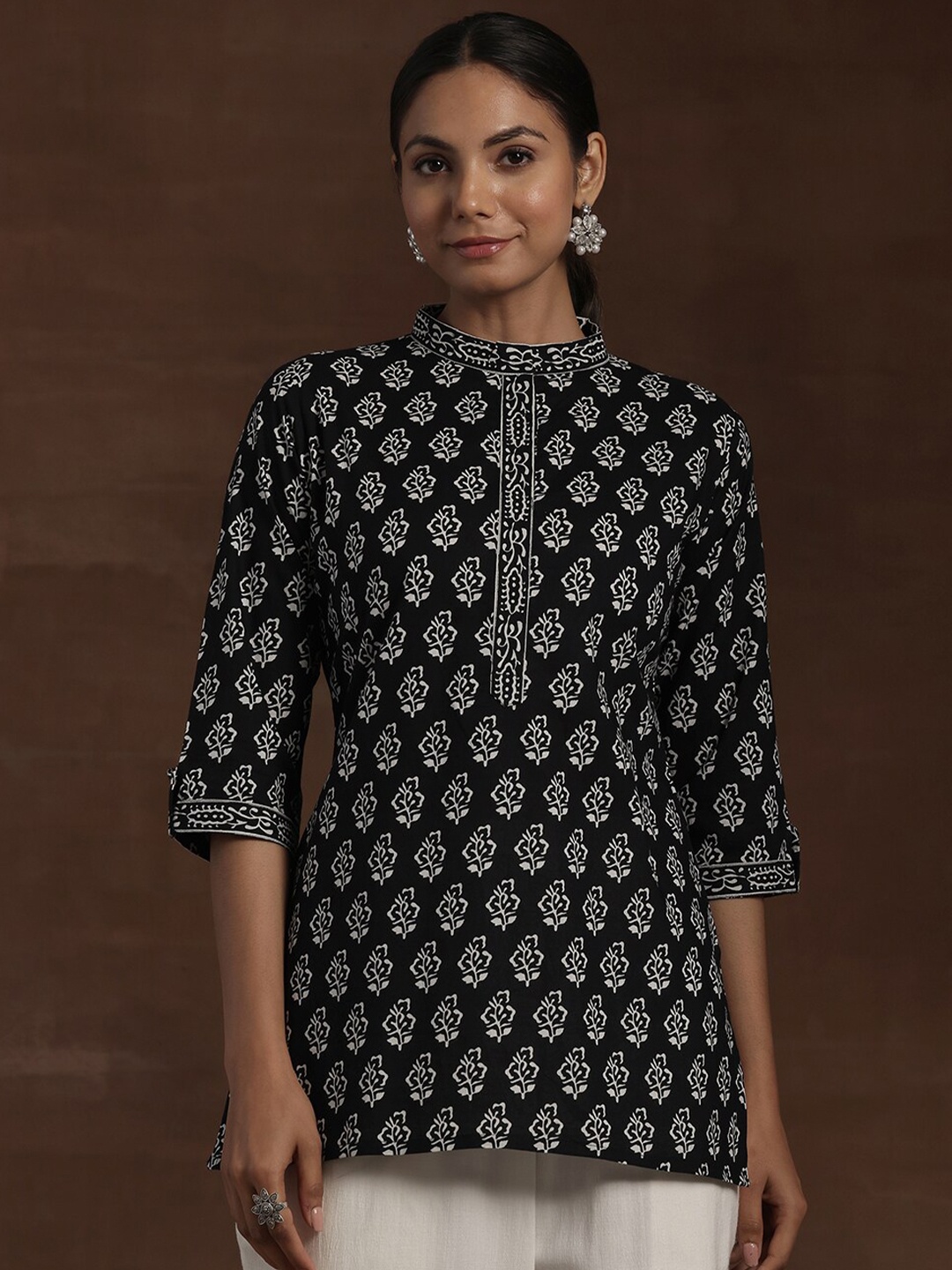 

Libas Floral Block Printed High Neck Pure Cotton Straight Kurti, Black
