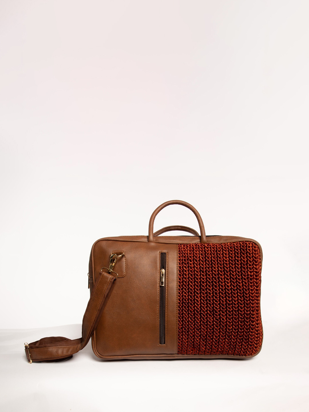 

WABASTA Crocet Laptop Bag, Coffee brown