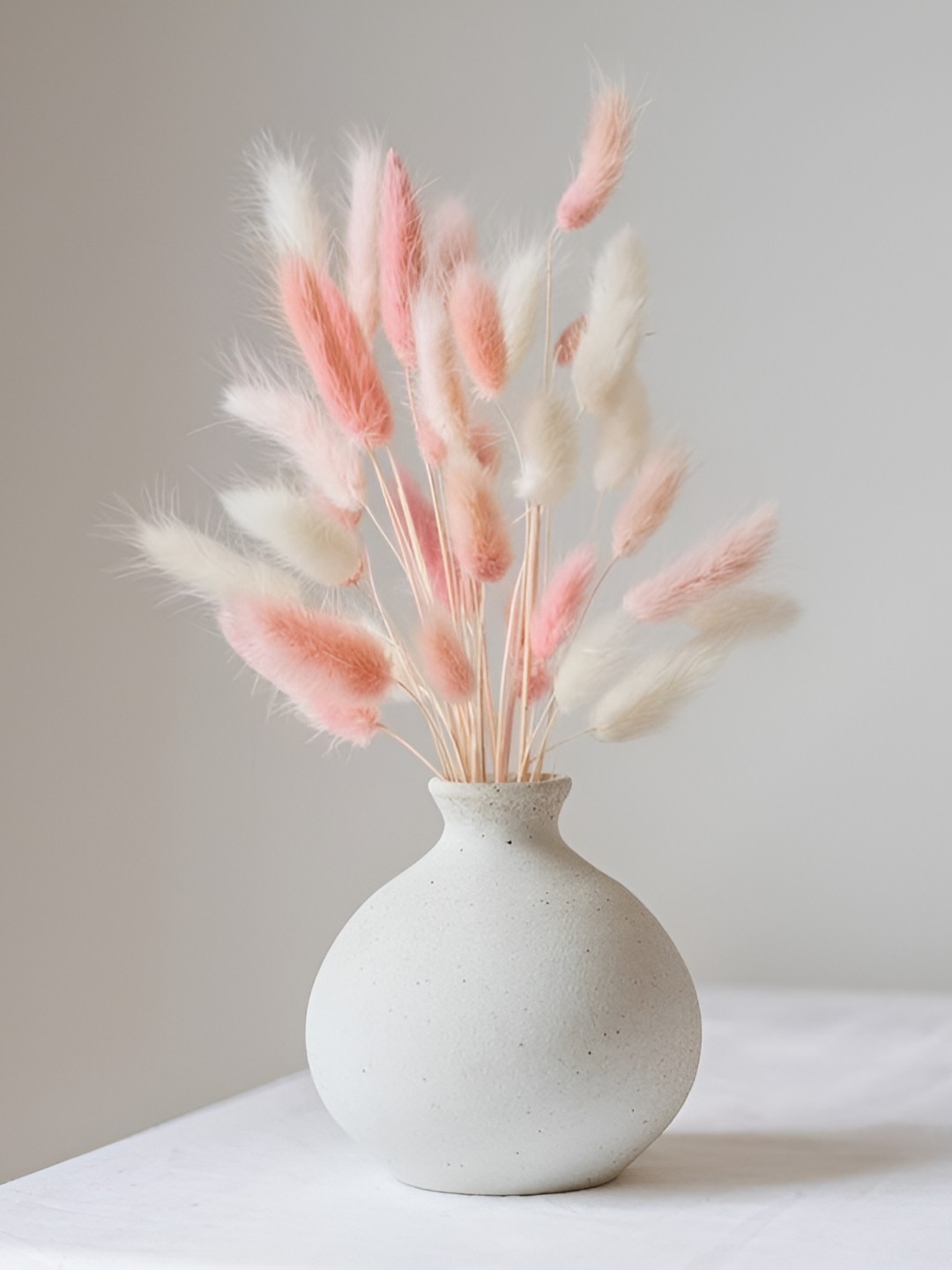

ArteCasa 50 pcs Dried Strawberry bunch, White