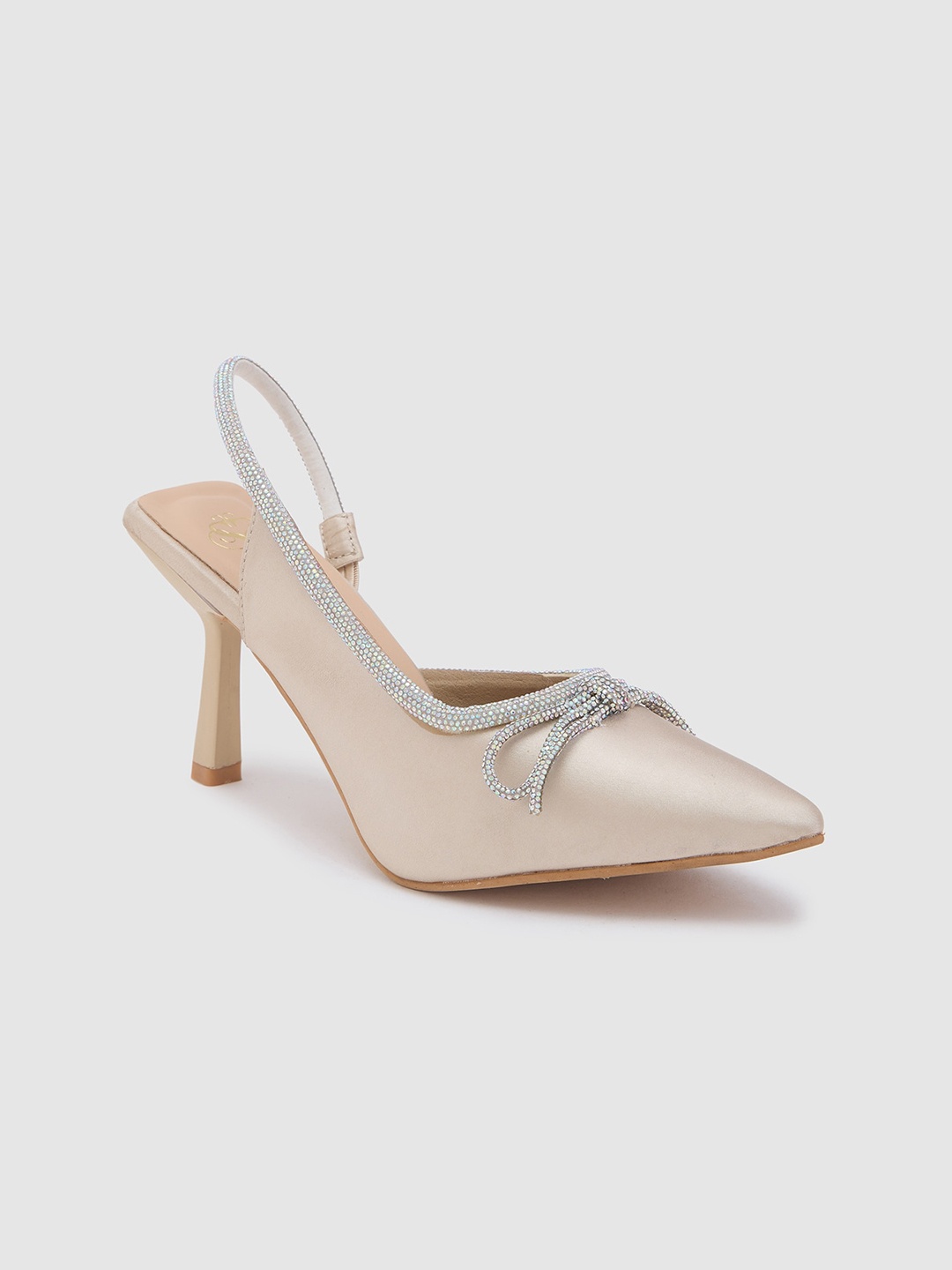 

Sole To Soul Gold Toned Embellished Pointed Toe Pumps