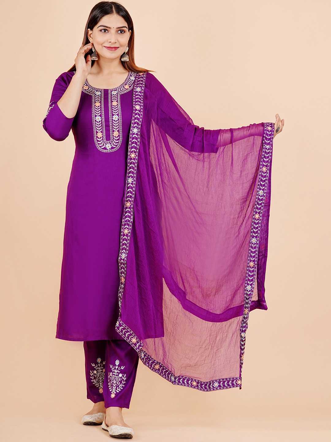 

ASHRU Women Embroidered Regular Mirror Work Kurti with Trousers & With Dupatta, Purple