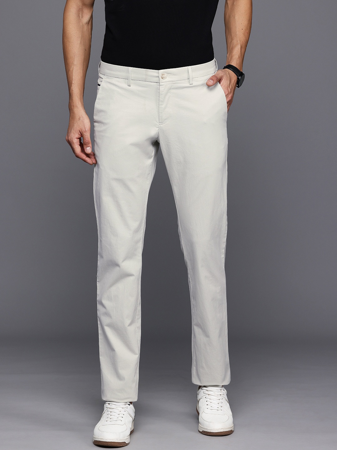 

Allen Solly Men Slim Fit Chinos Trousers, Off white