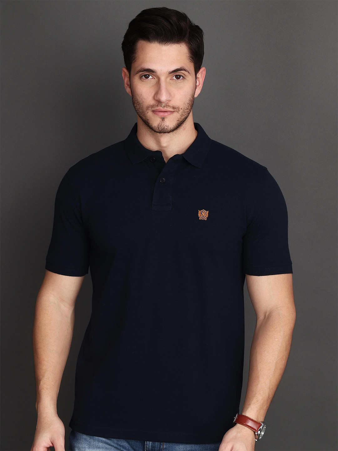 

Albion Men Polo Collar Applique T-shirt, Navy blue