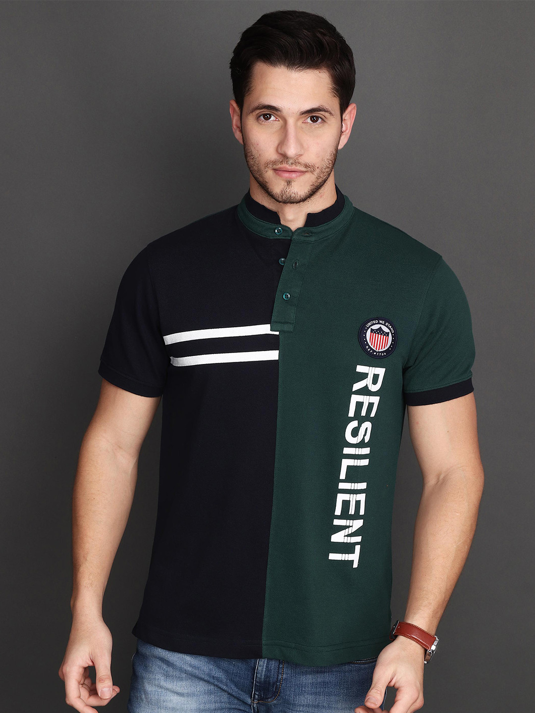 

Albion Men Typography Mandarin Collar Applique T-shirt, Green