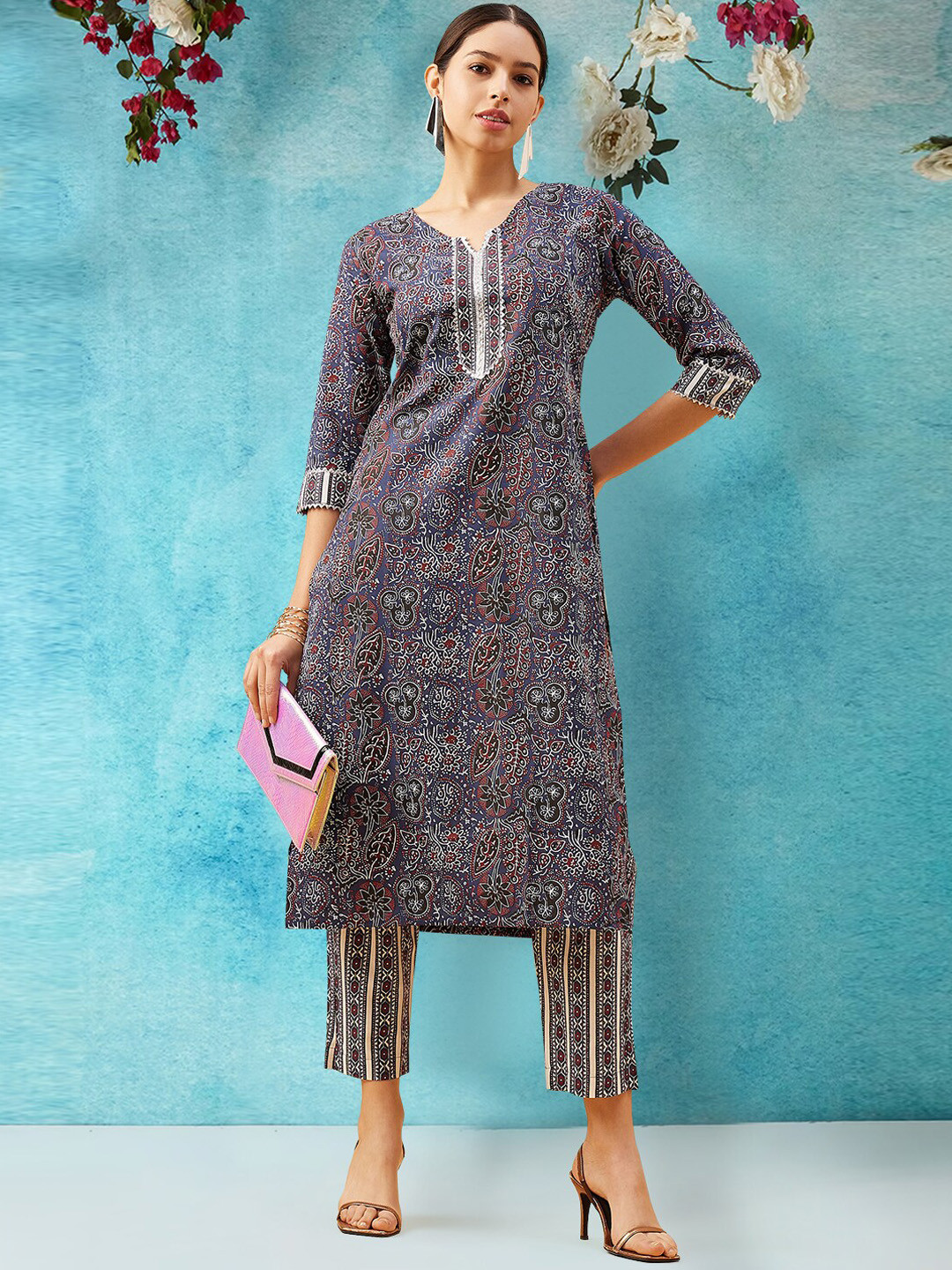 

MAHALASA Women Paisley Printed Regular Kurti with Trousers, Purple