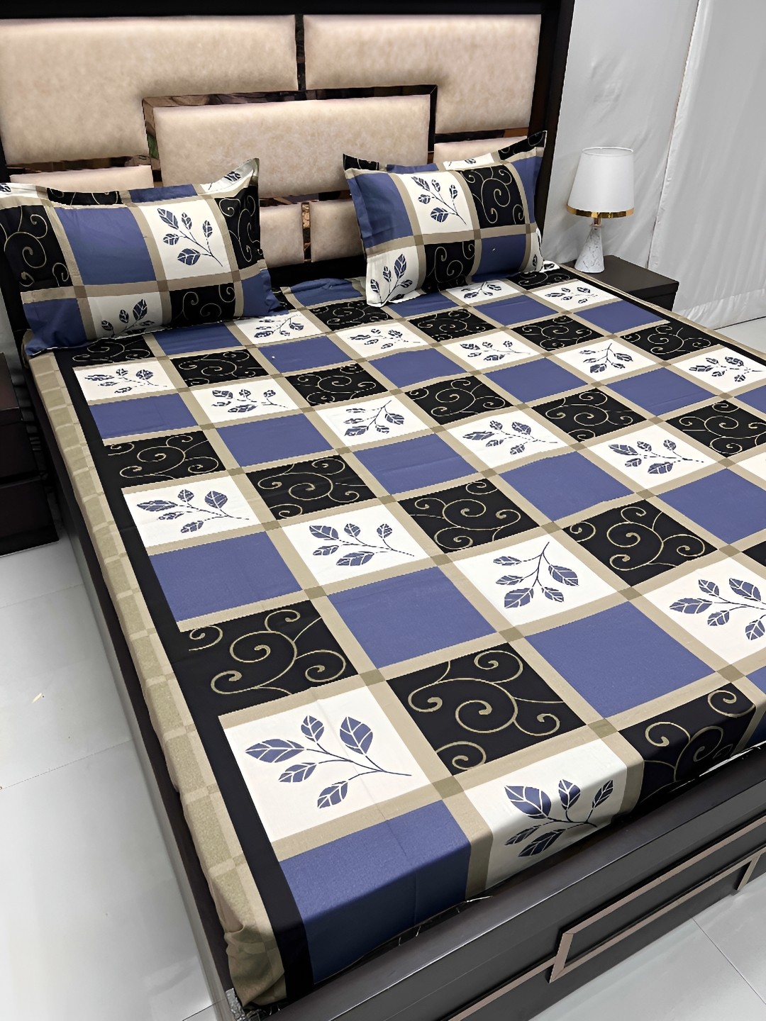 

Pure Decor White & Blue Floral 300 TC King Bedsheet with 2 Pillow Covers