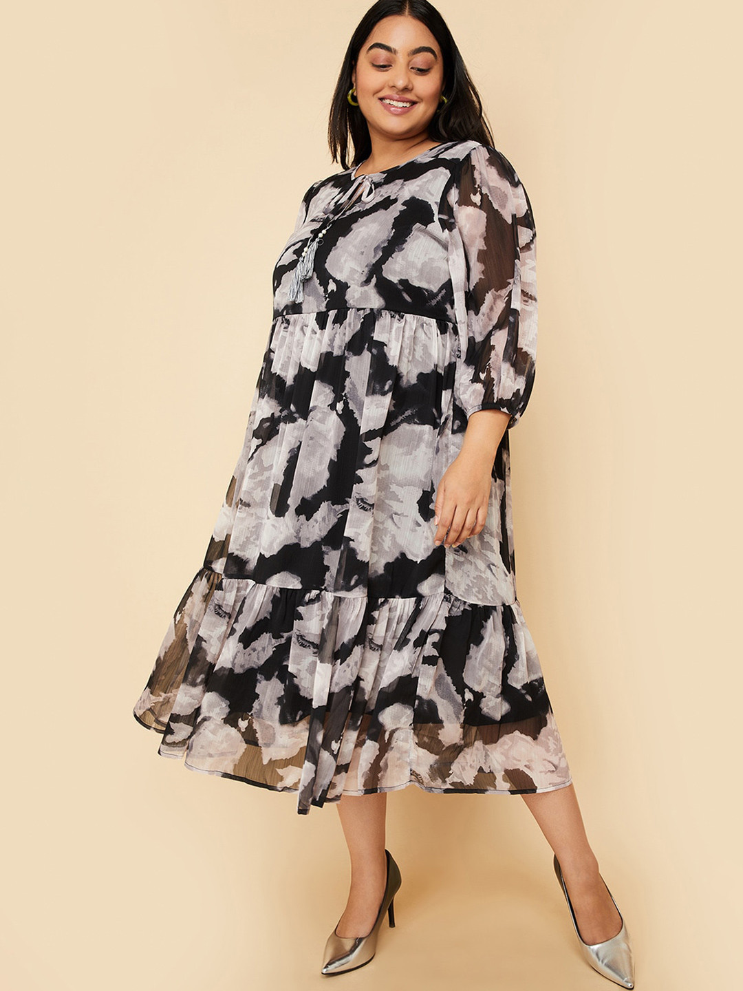 

max Plus Size Printed Puff Sleeve A-Line Midi Dress, Black