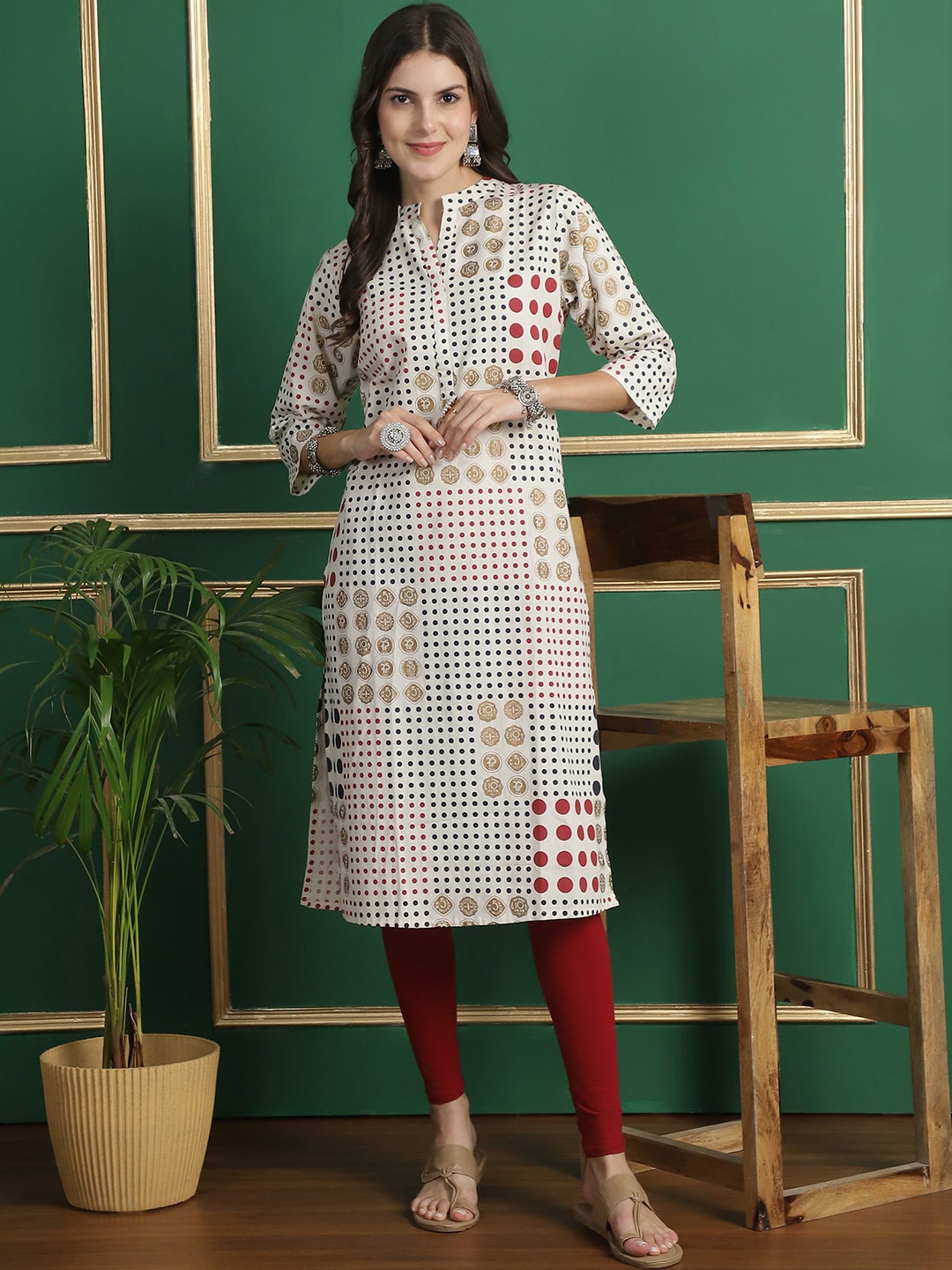 

Grancy Abstract Printed Mandarin Collar Cotton Straight Kurta, Off white