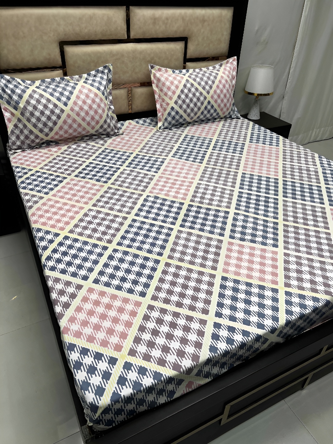 

Pure Decor Blue & Yellow Geometric Queen Bedsheet with 2 Pillow Covers