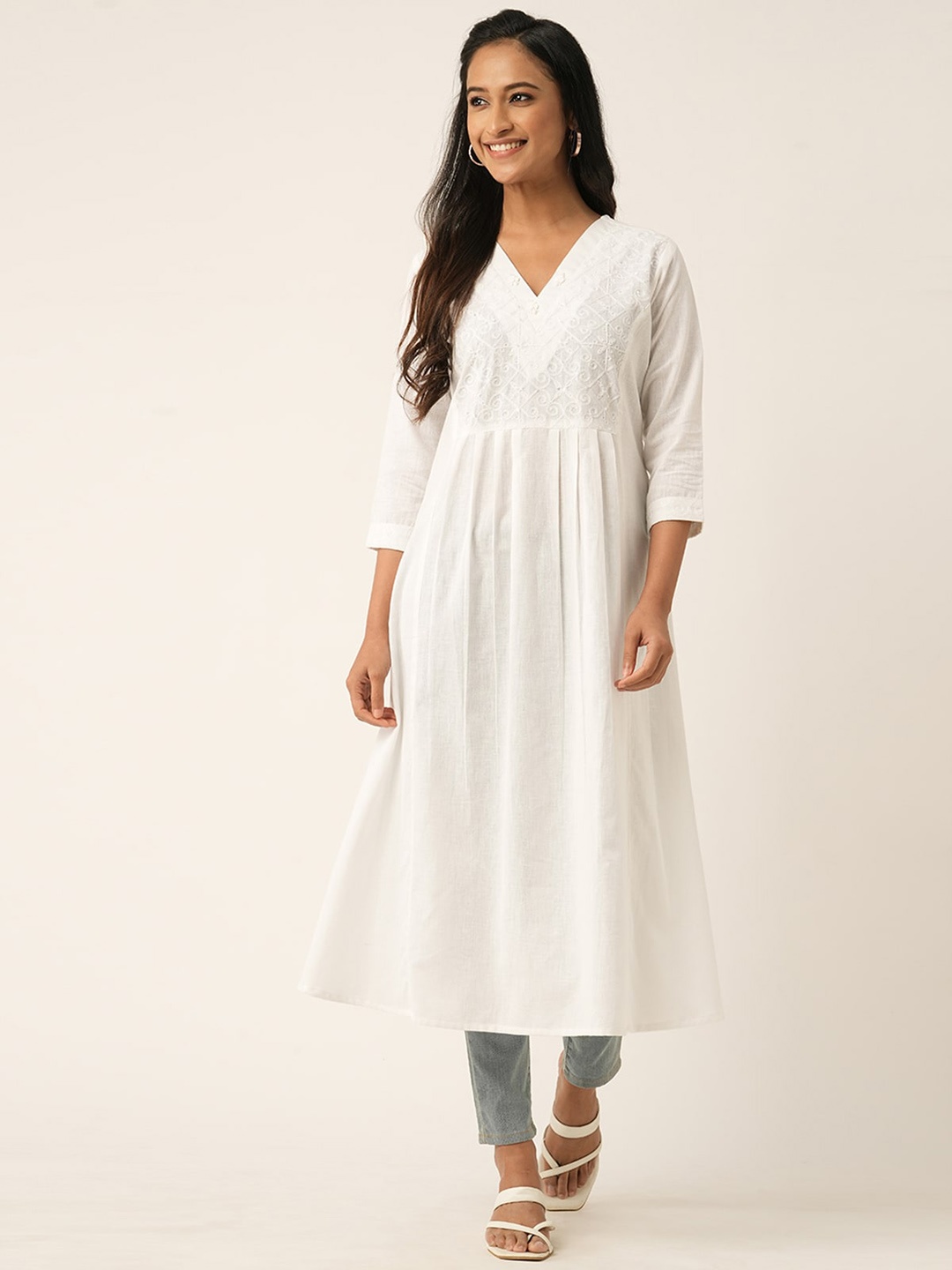 

ODETTE Floral Embroidered V Neck Cotton Anarkali Kurta, White