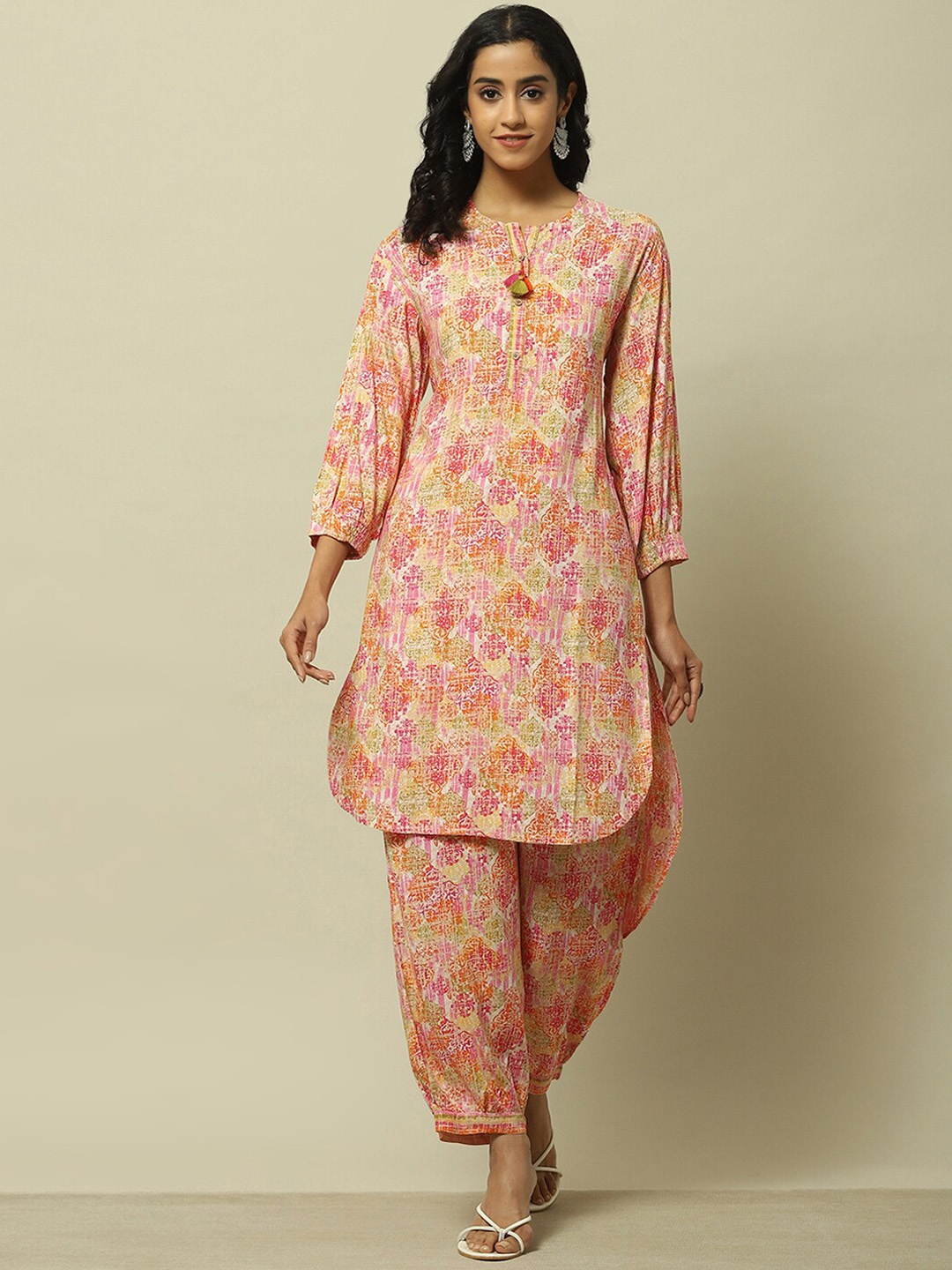 

Rangriti Women Printed Regular Kurta with Salwar, Red