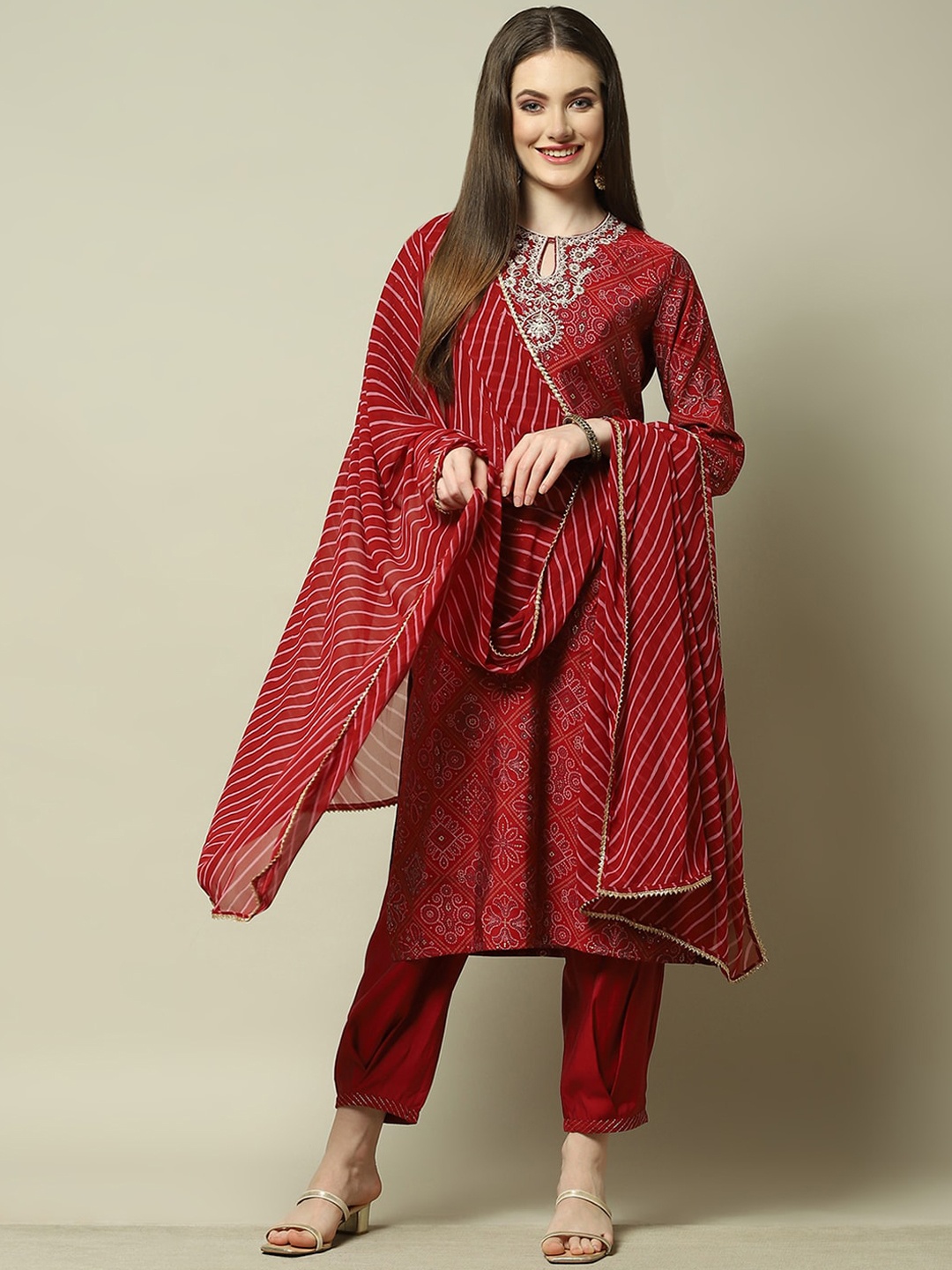 

Rangriti Women Bandhani Printed Regular Kurta with Palazzos & With Dupatta, Red