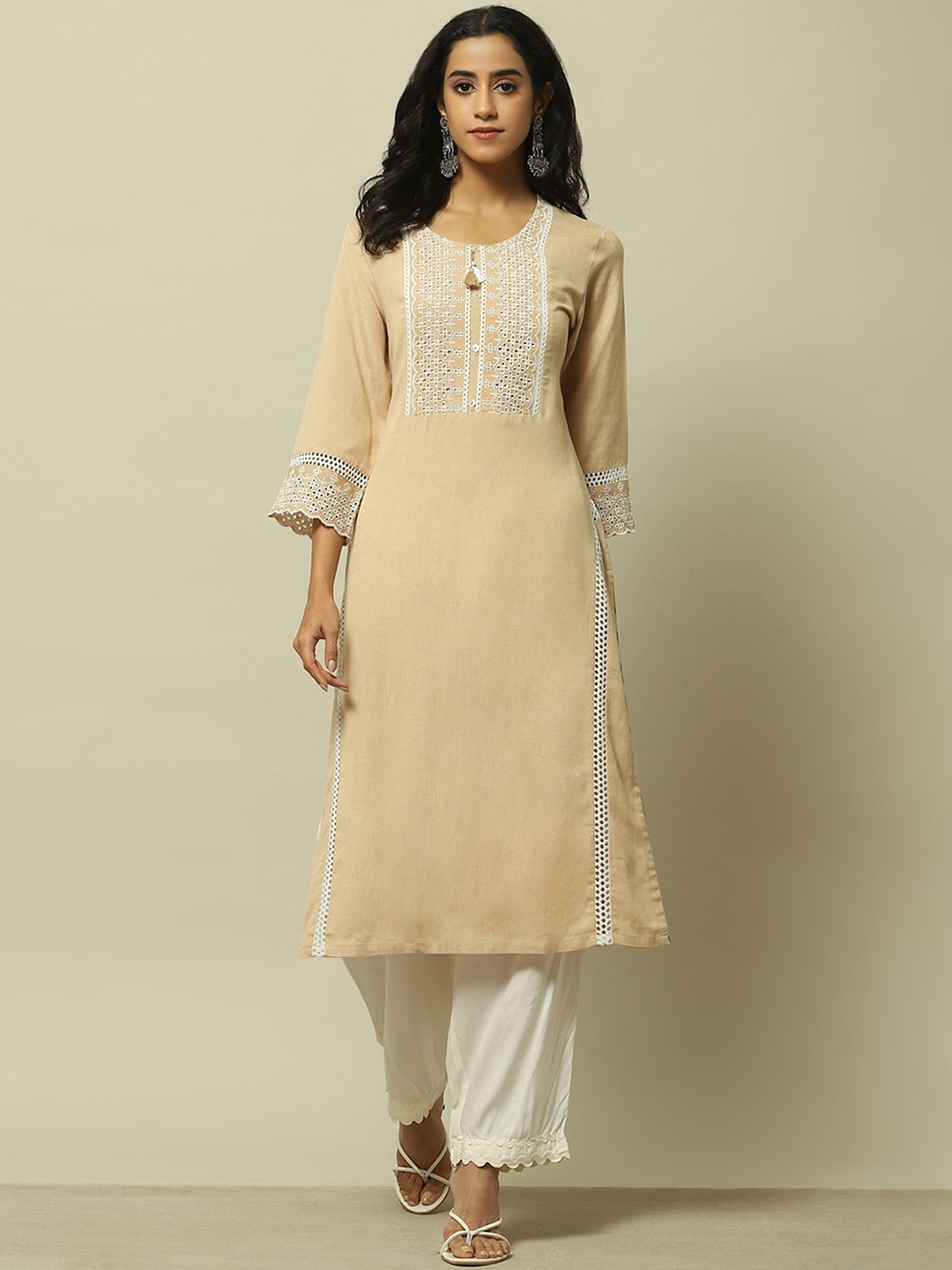 

Rangriti Yoke Design Thread Work Round Neck Straight Kurta, Beige