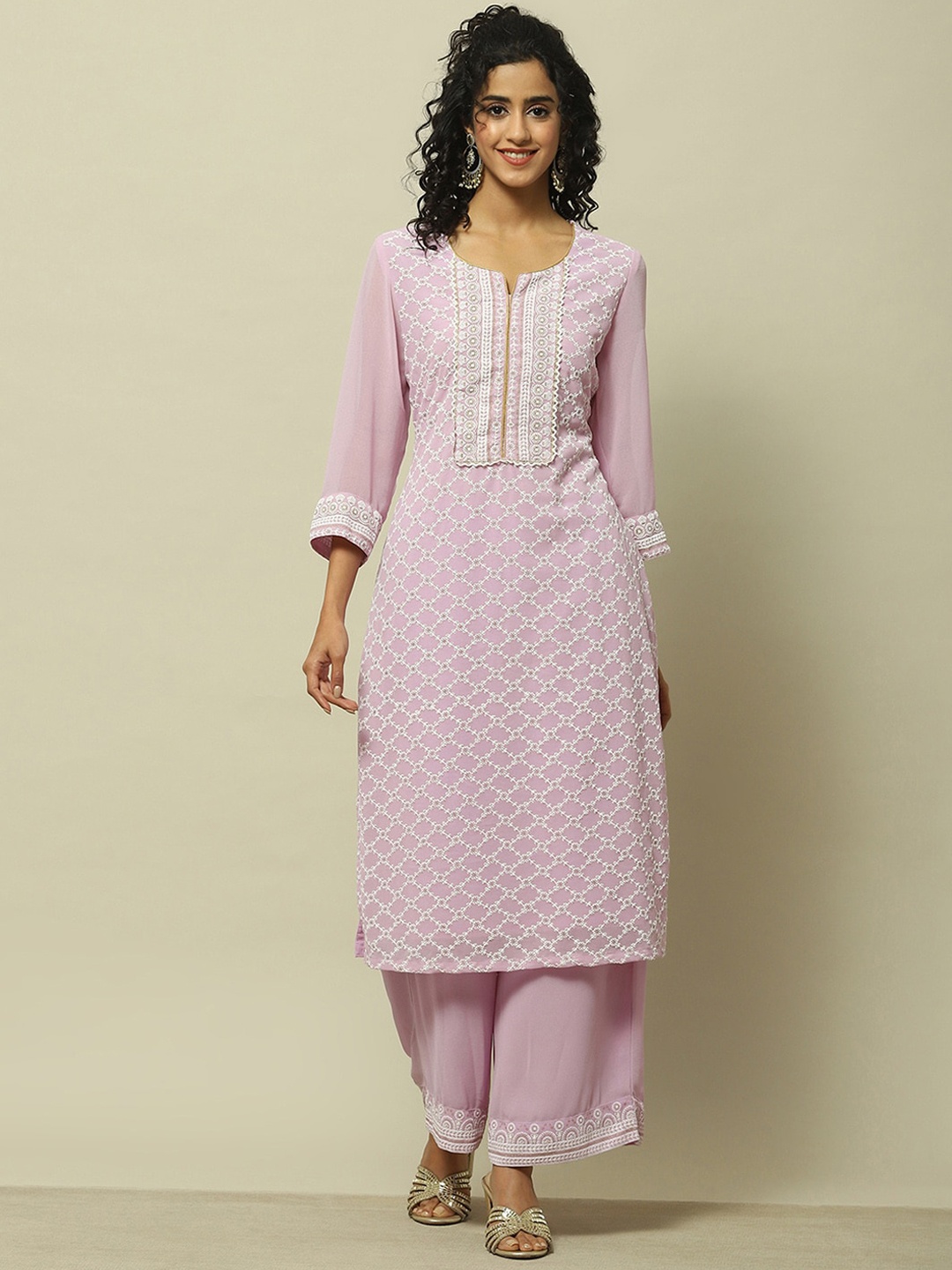 

Rangriti Yoke Design Three-Quarter Sleeves Round Neck Flared Sleeves Kurta, Purple