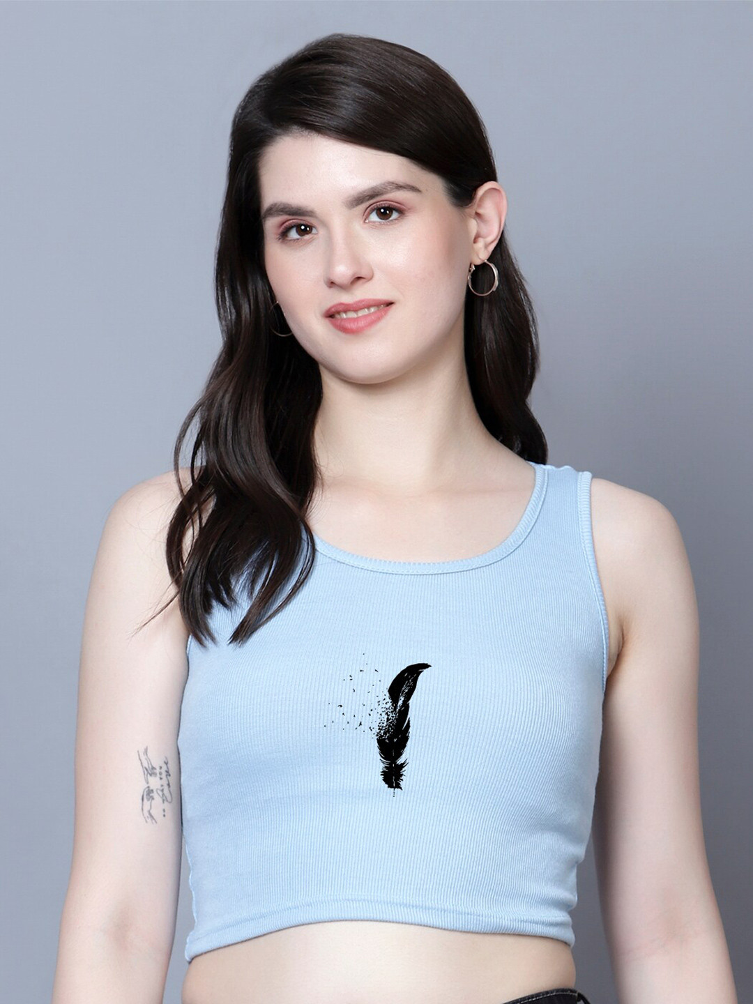 

Fashion And Youth Round Neck Crop Top, Turquoise blue