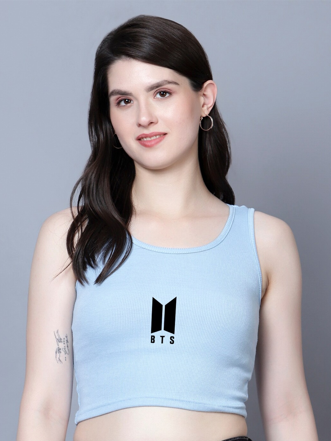 

Fashion And Youth Round Neck Styled Back Crop Top, Turquoise blue