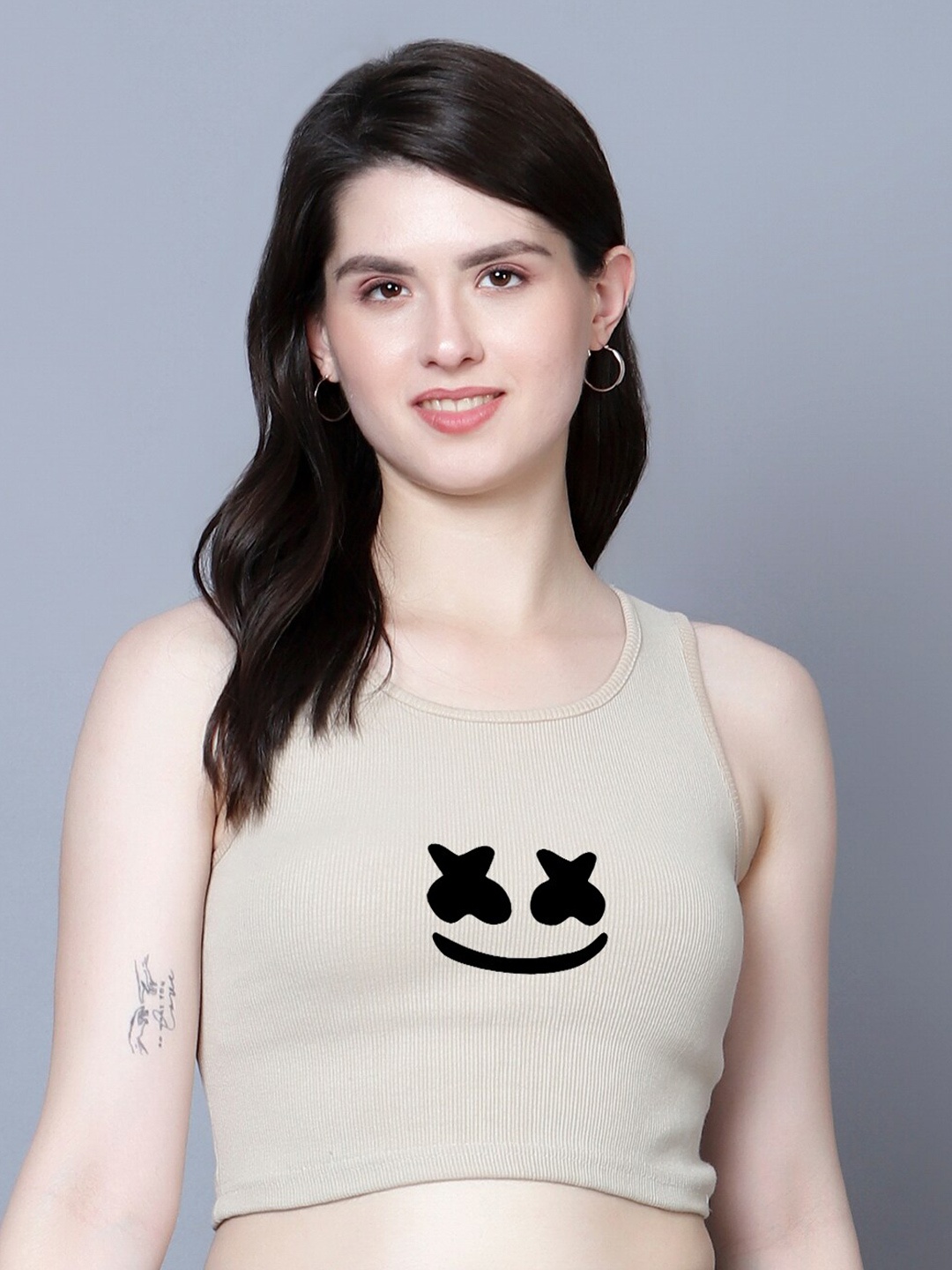 

Fashion And Youth Round Neck Sleeveless Crop Top, Beige