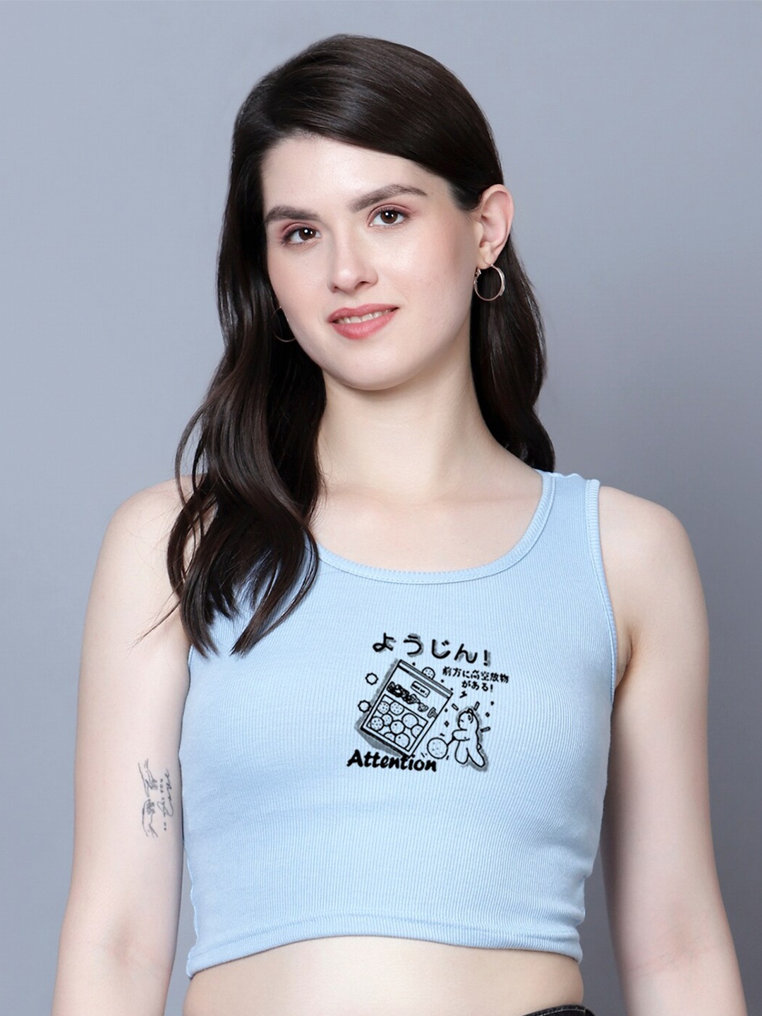 

Fashion And Youth Round Neck Sleeveless Crop Tank Top, Turquoise blue