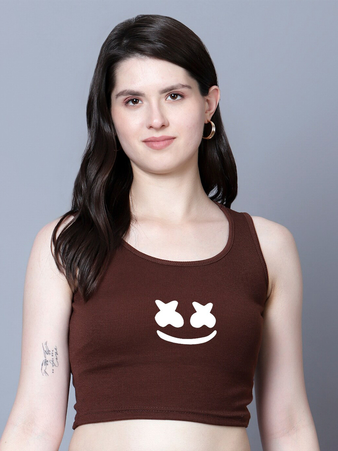 

Fashion And Youth Round Neck Styled Back Crop Top, Coffee brown