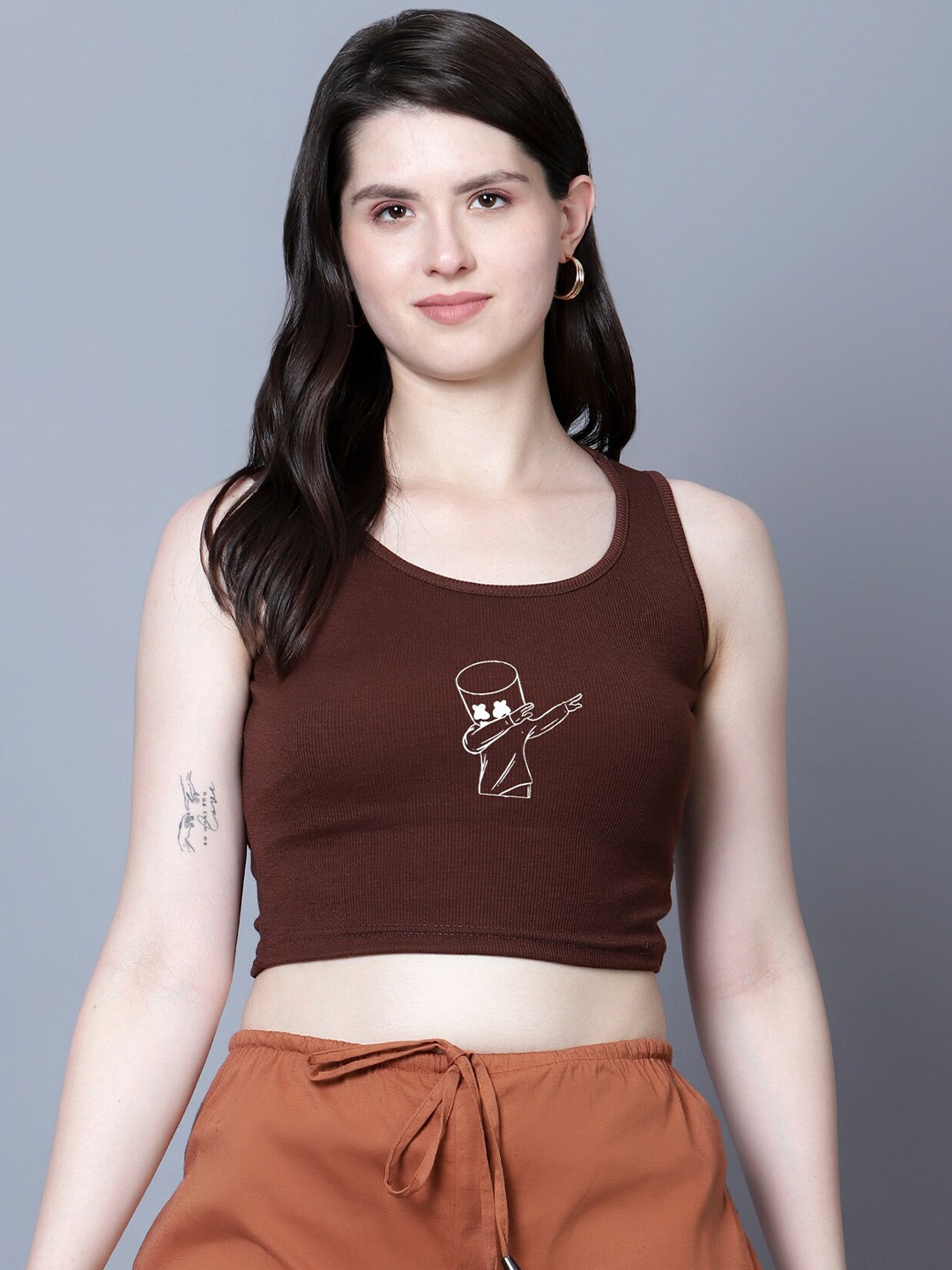 

Fashion And Youth Graphic Printed Round Neck Sleeveless Cotton Crop Top, Coffee brown