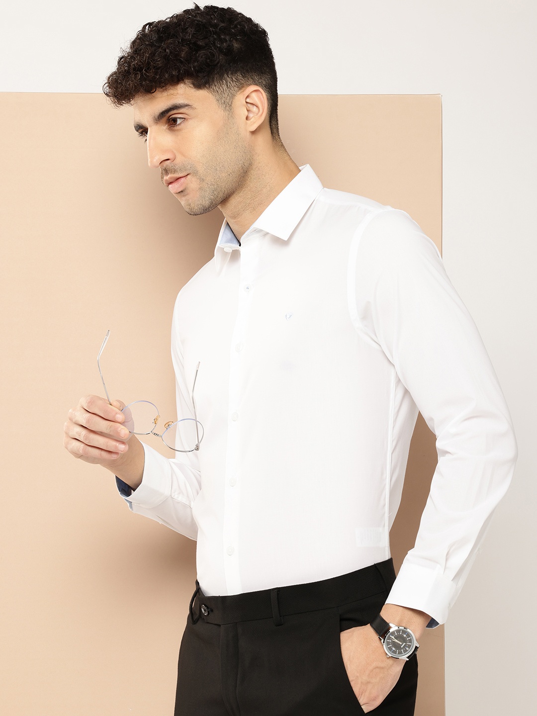

INVICTUS Slim Fit Solid Formal Shirt, White